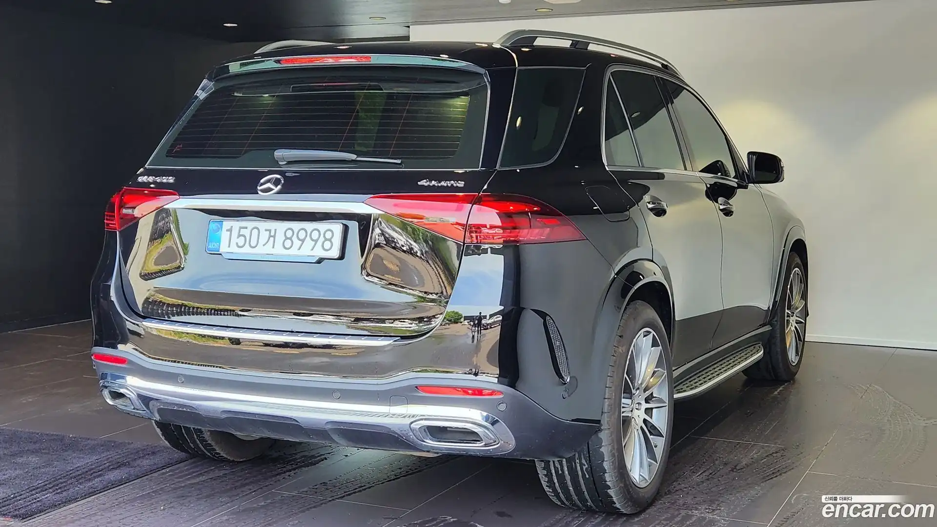 GLE-Class Mercedes-Benz 2025.3-OUTER-002
