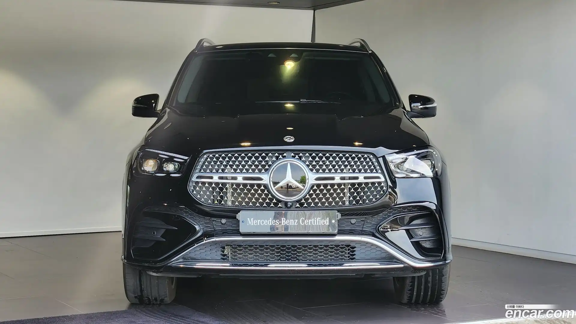 GLE-Class Mercedes-Benz 2025.3-OUTER-003