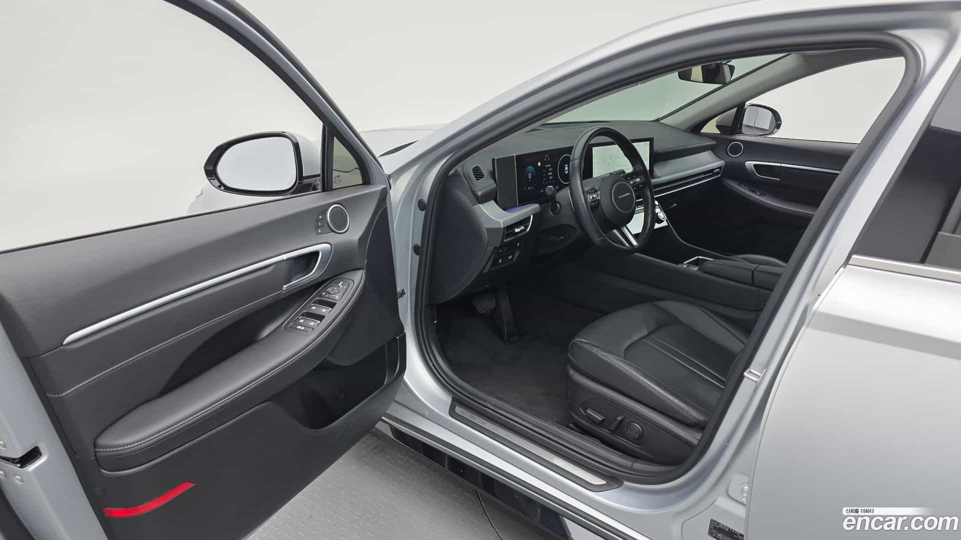 Sonata Hyundai 2023.7-INNER-010