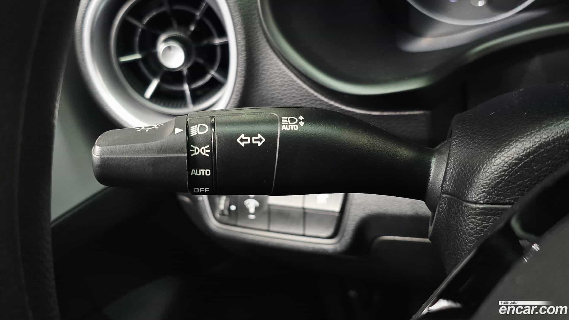K3 Kia 2023.1-OPTION-020