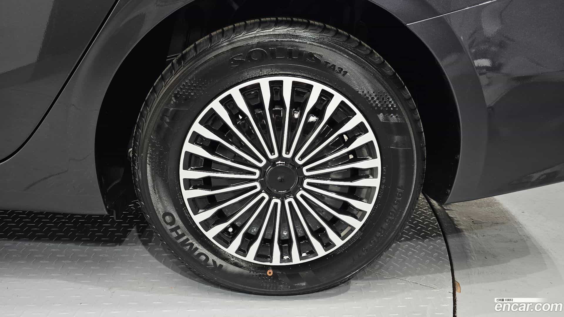 K3 Kia 2023.1-OUTER-031
