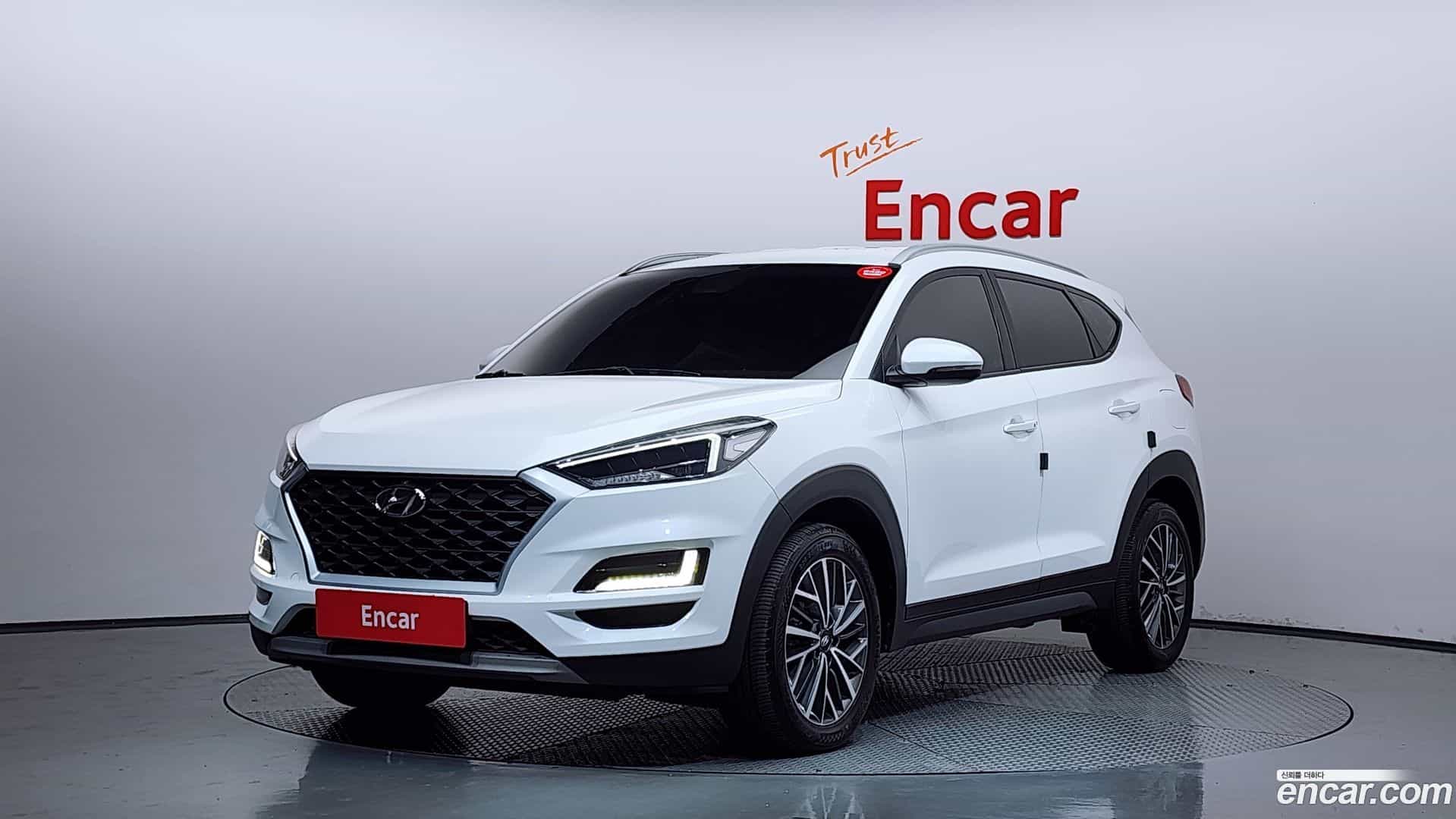 Tucson Hyundai 2019.1-OUTER-001