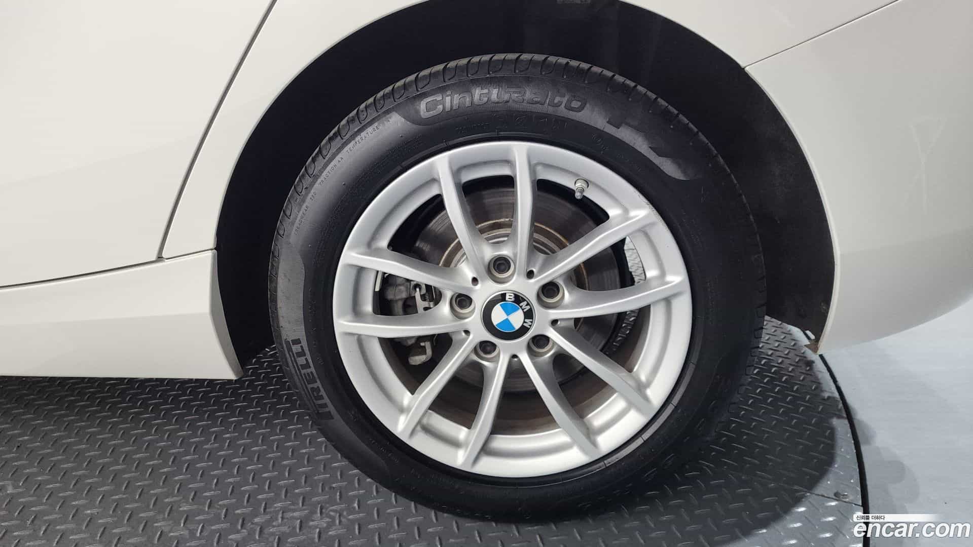 1-Series BMW 2018.11-OUTER-031
