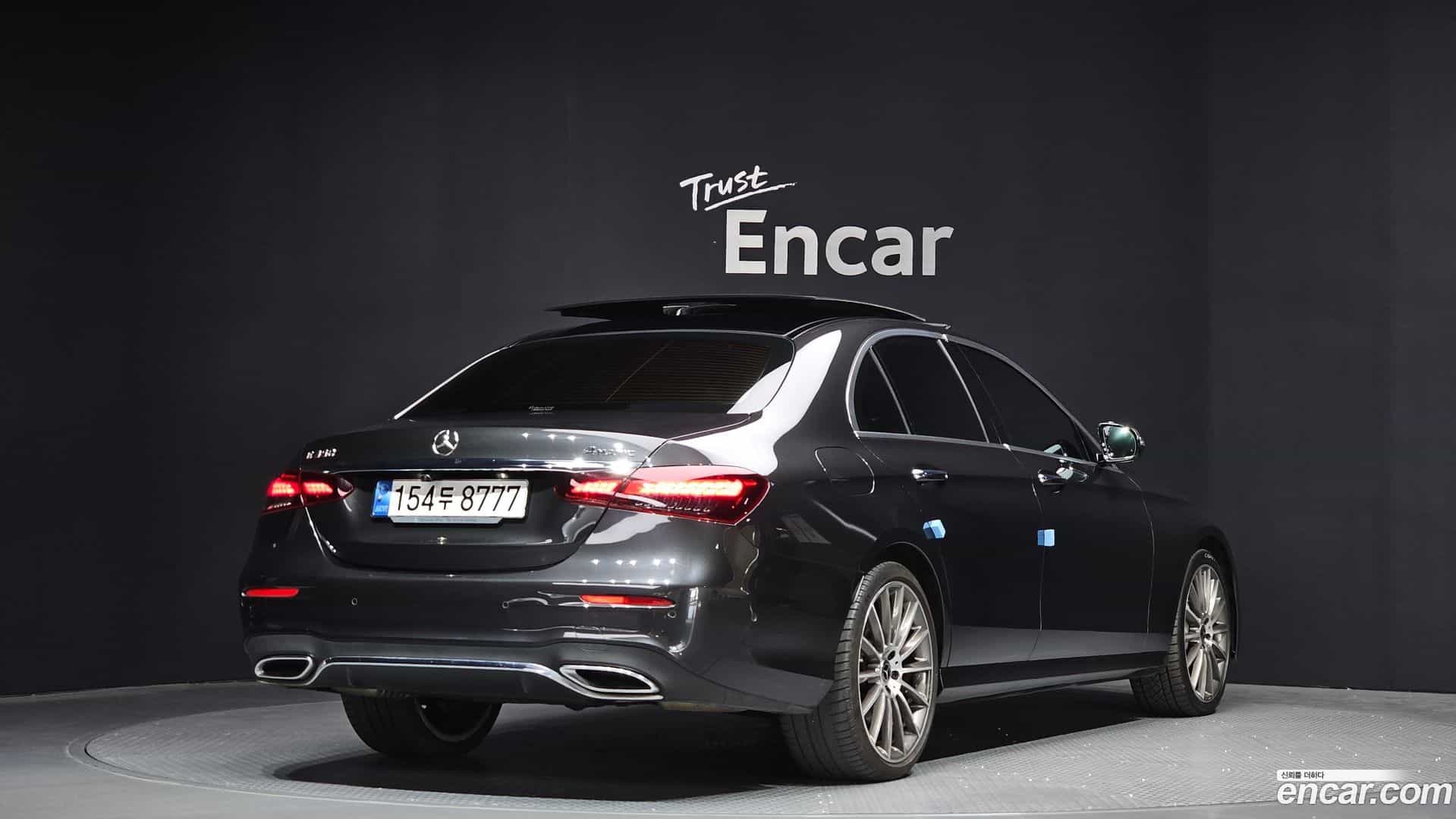 E-Class Mercedes-Benz 2022.3-OUTER-002