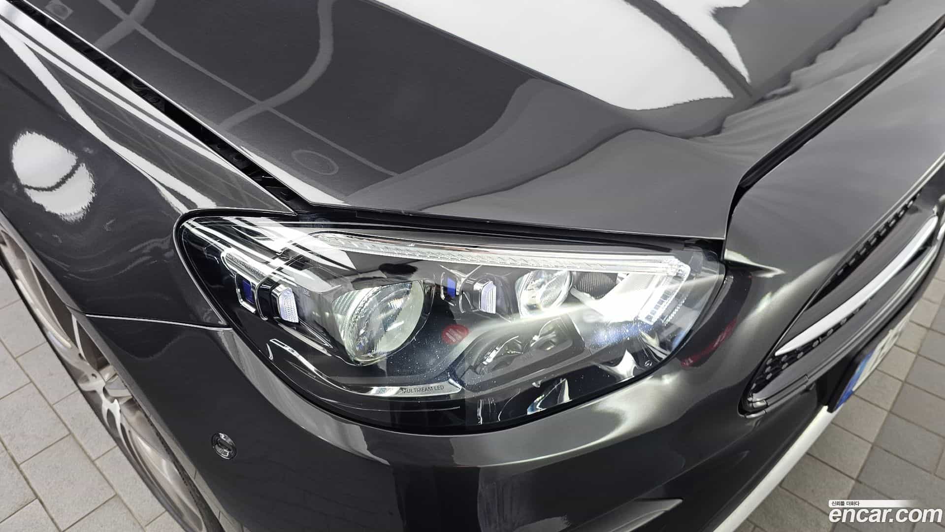 E-Class Mercedes-Benz 2022.3-OUTER-032