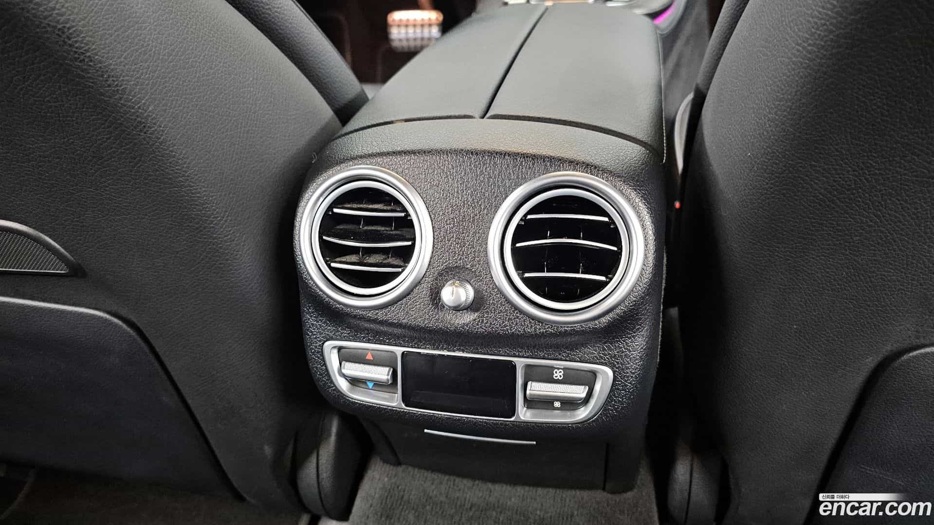 E-Class Mercedes-Benz 2022.3-OPTION-045