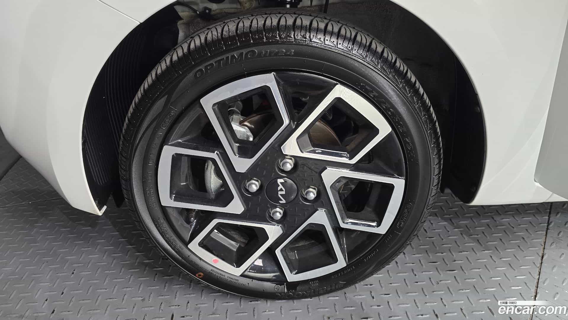 RAY Kia 2026.0-OUTER-005