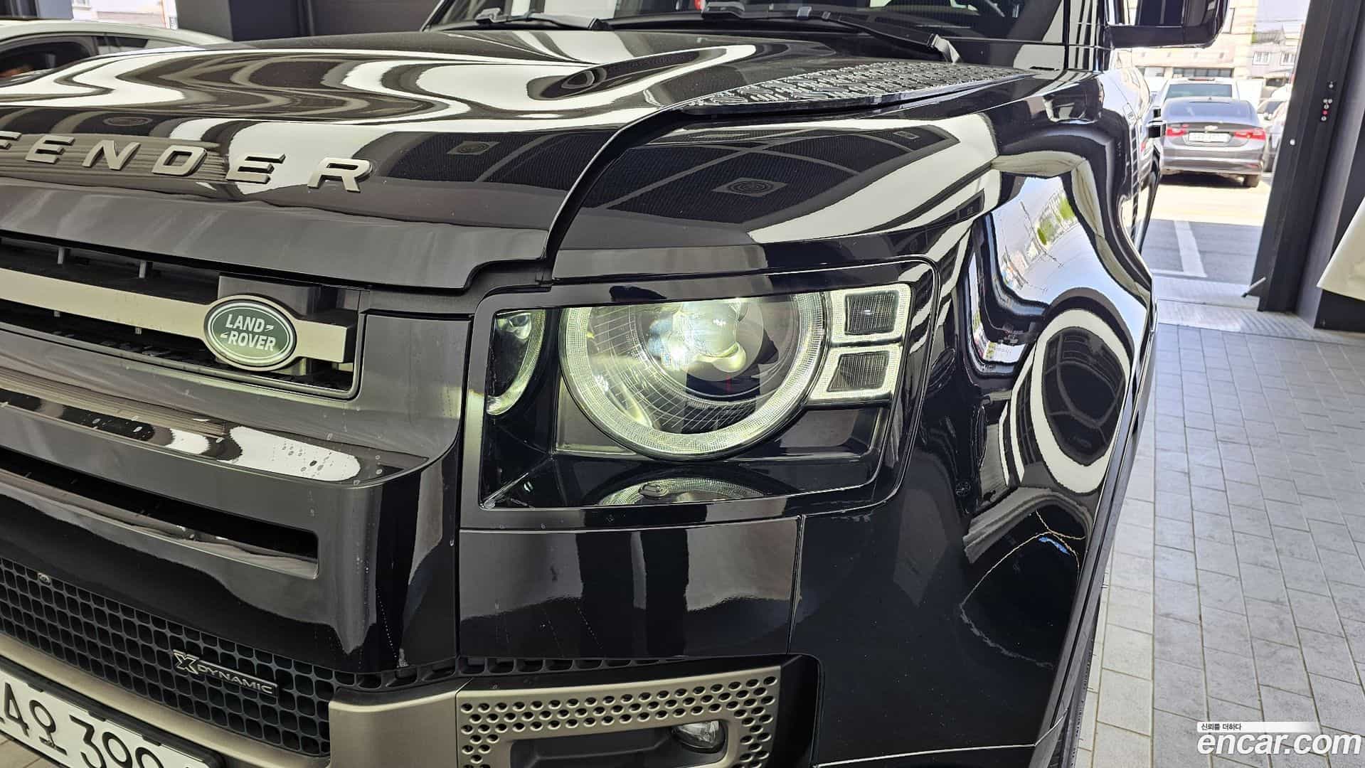 Defender Land Rover 2022.6-OUTER-032