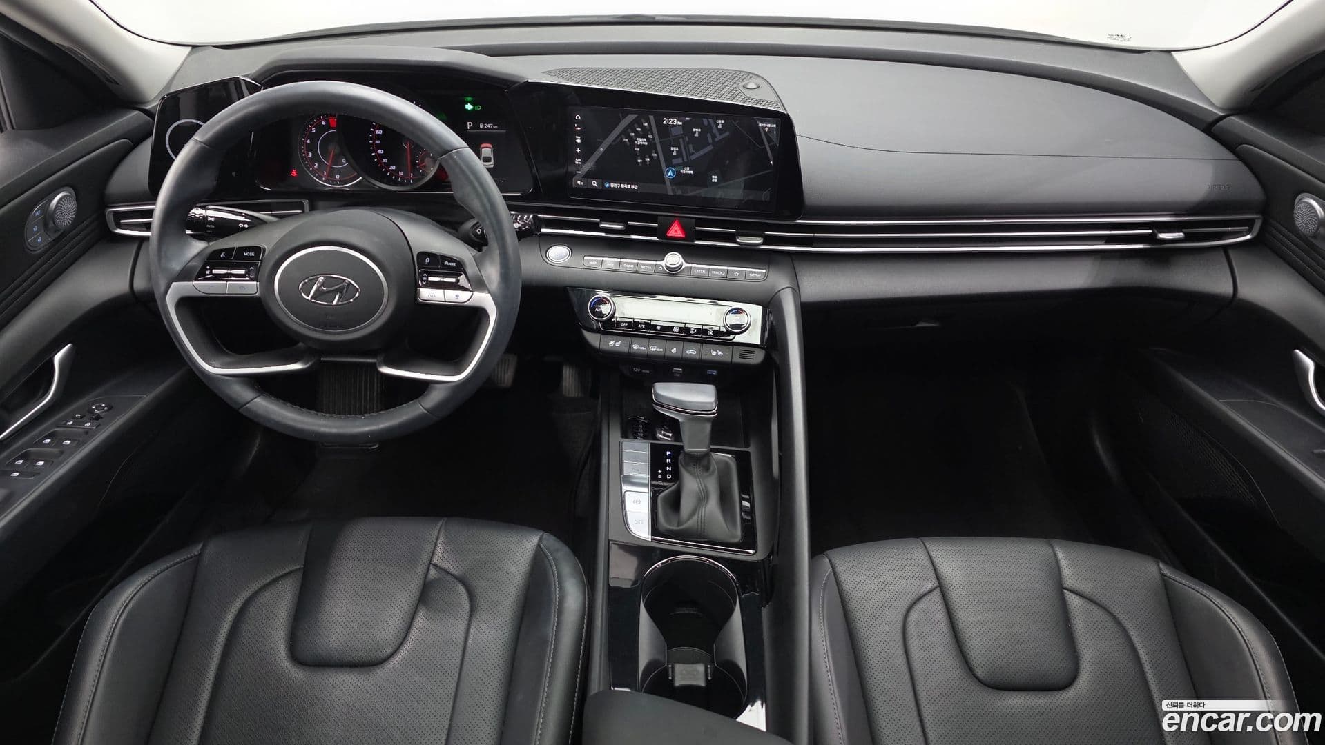 Main__Slider__Photo:AVANTE Hyundai 2022.3-6