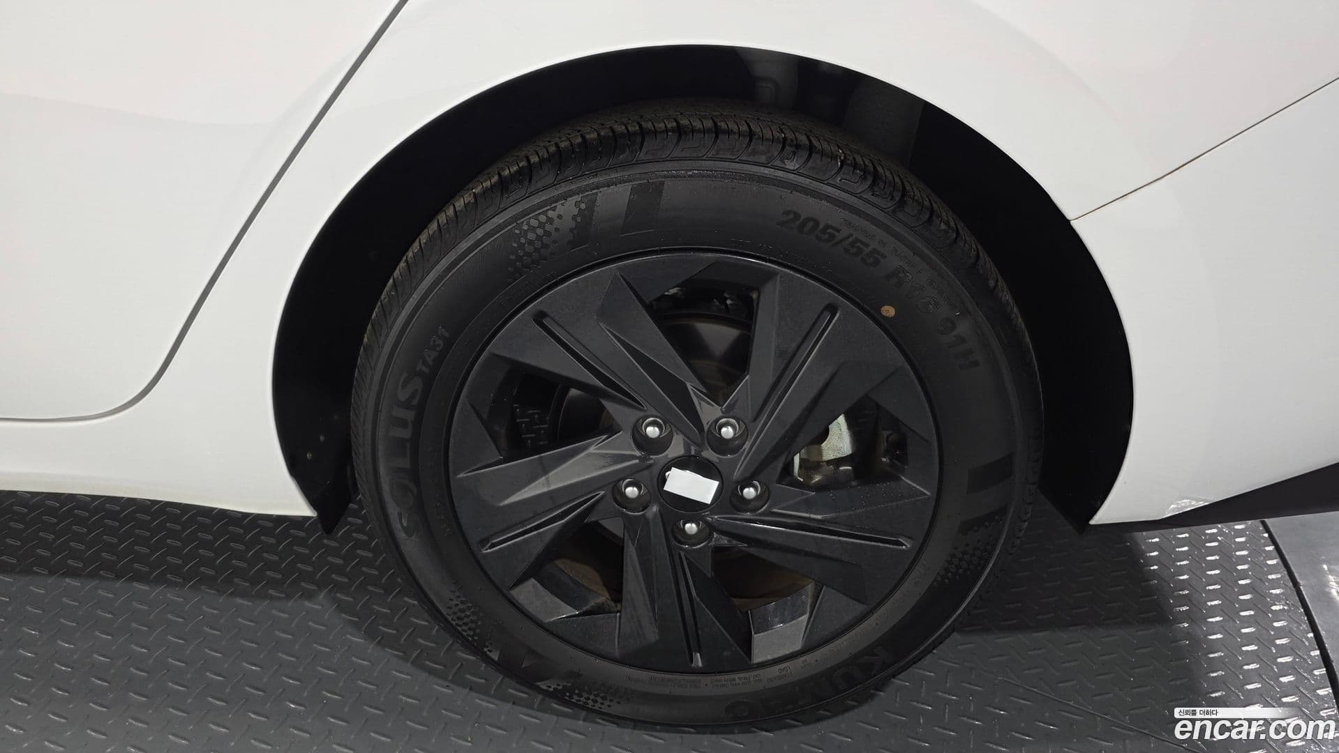 Main__Slider__Photo:AVANTE Hyundai 2022.3-20