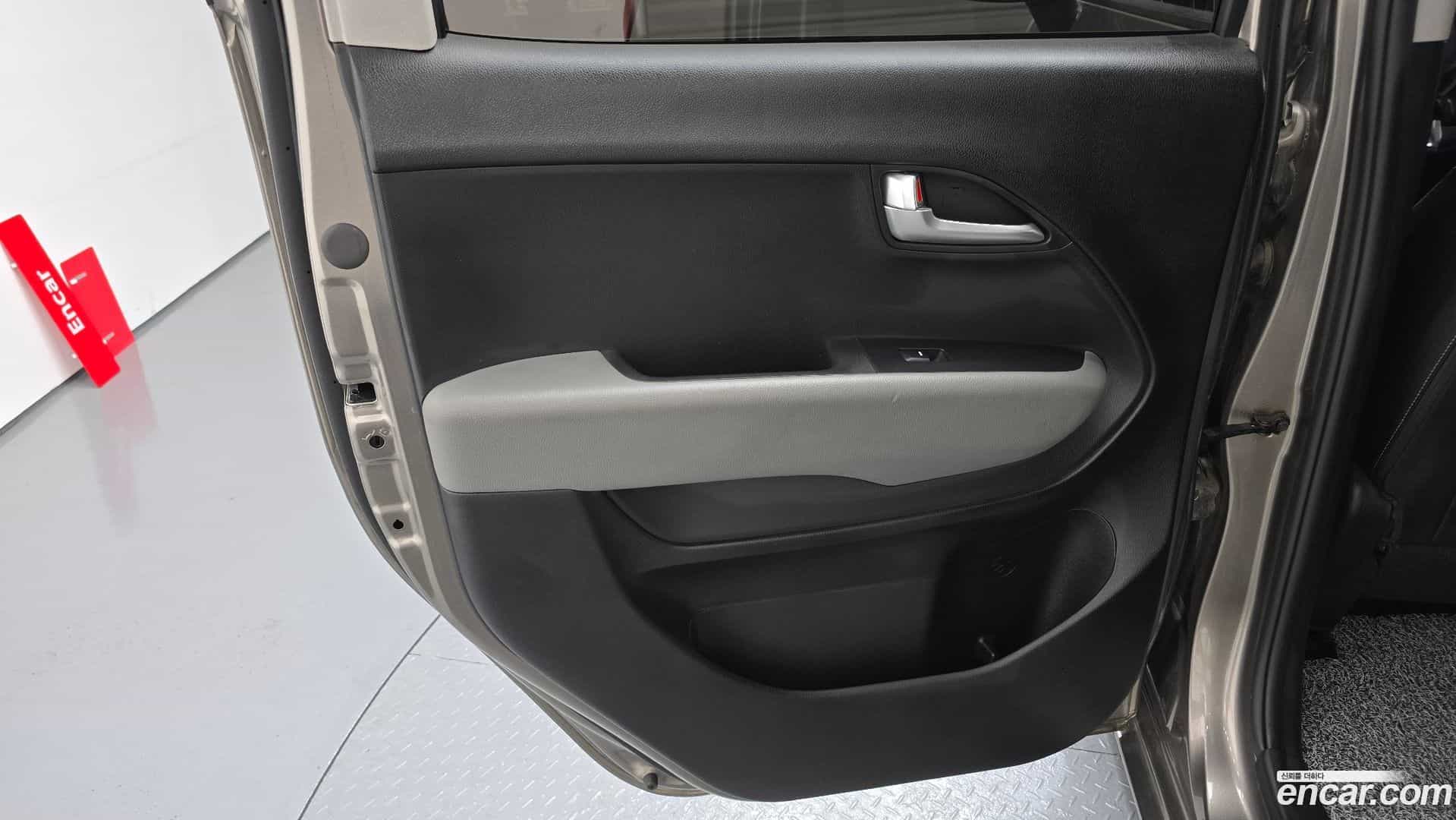 RAY Kia 2019.4-INNER-035