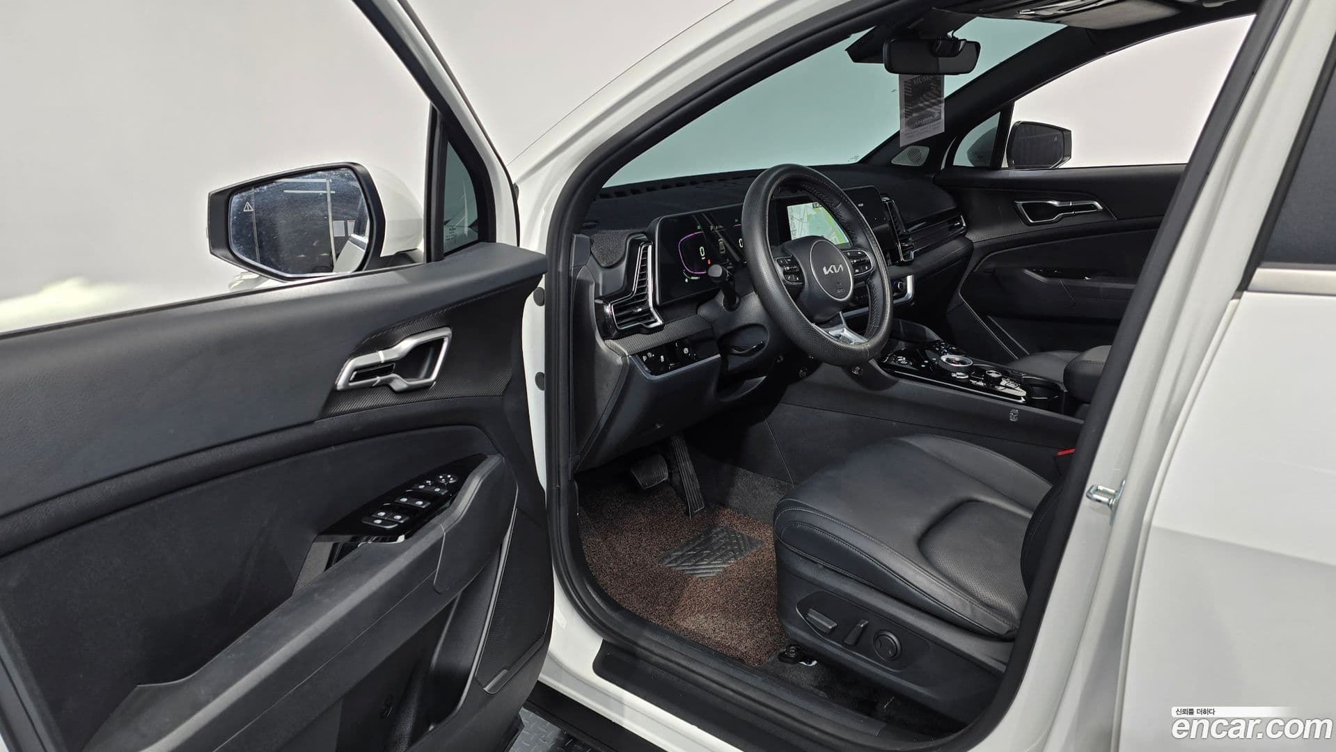 Main__Slider__Photo:Sportage Kia 2023.9-9