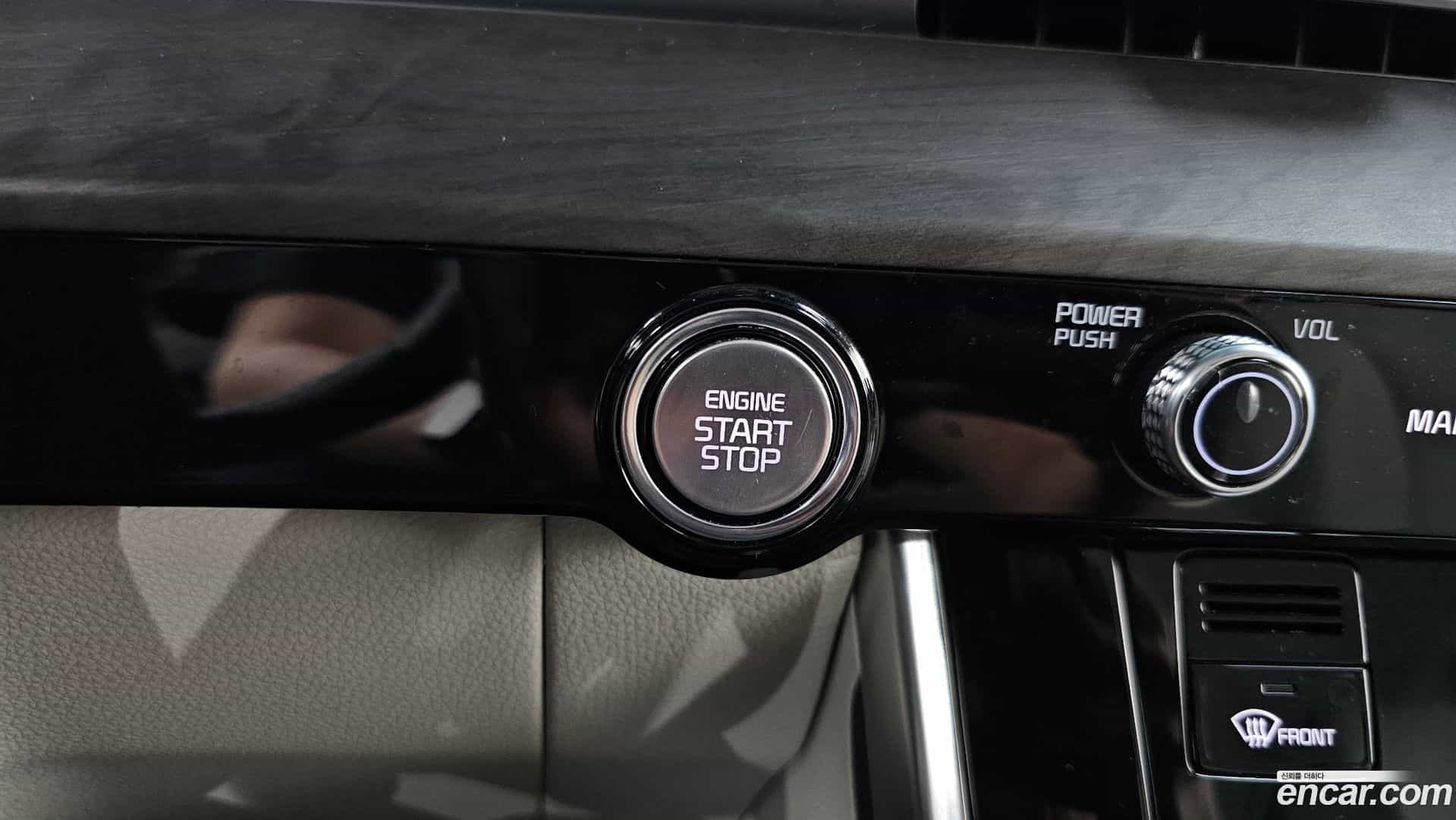 Canival Kia 2023.4-OPTION-046