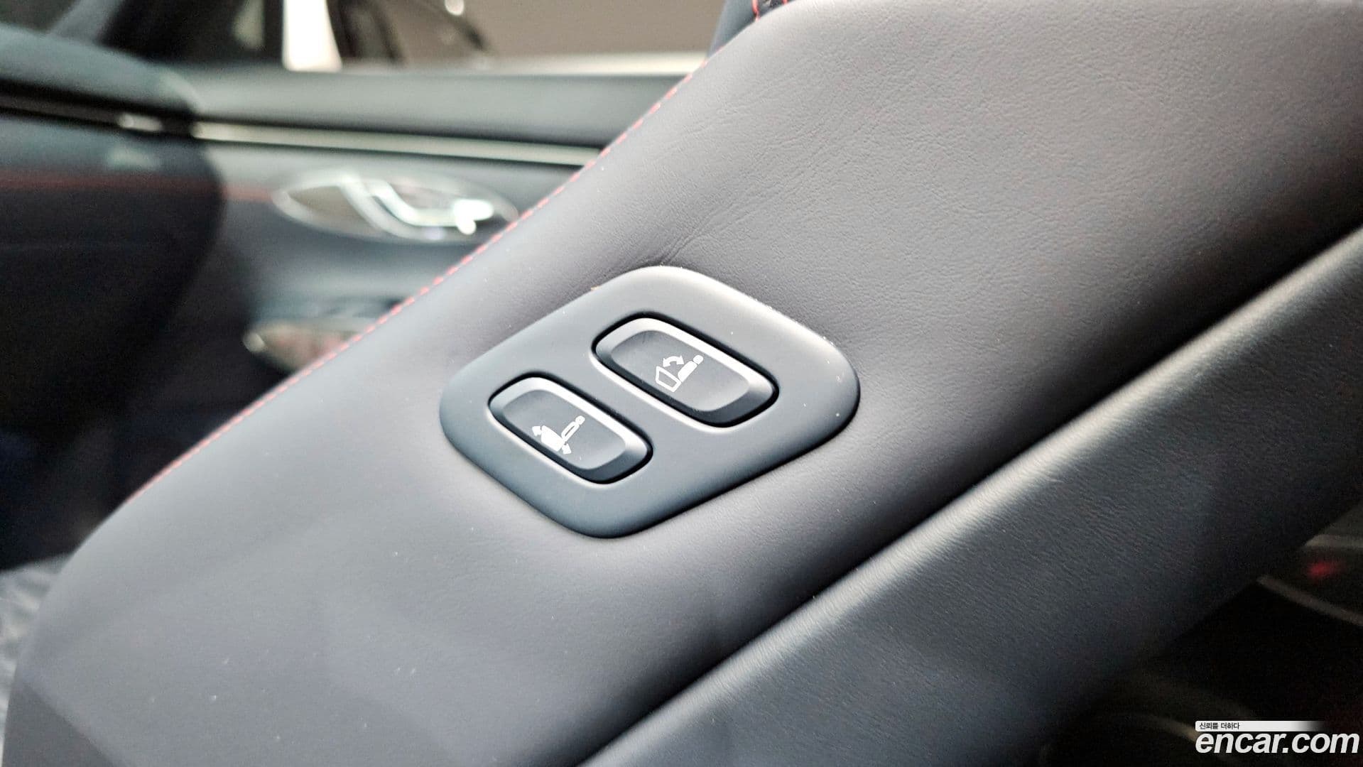 Main__Slider__Photo:GV70 Genesis 2022.3-27
