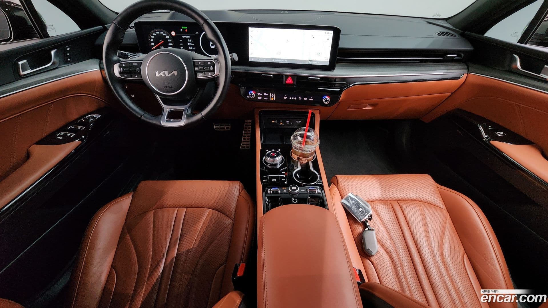 Main__Slider__Photo:K5 Kia 2024.9-6