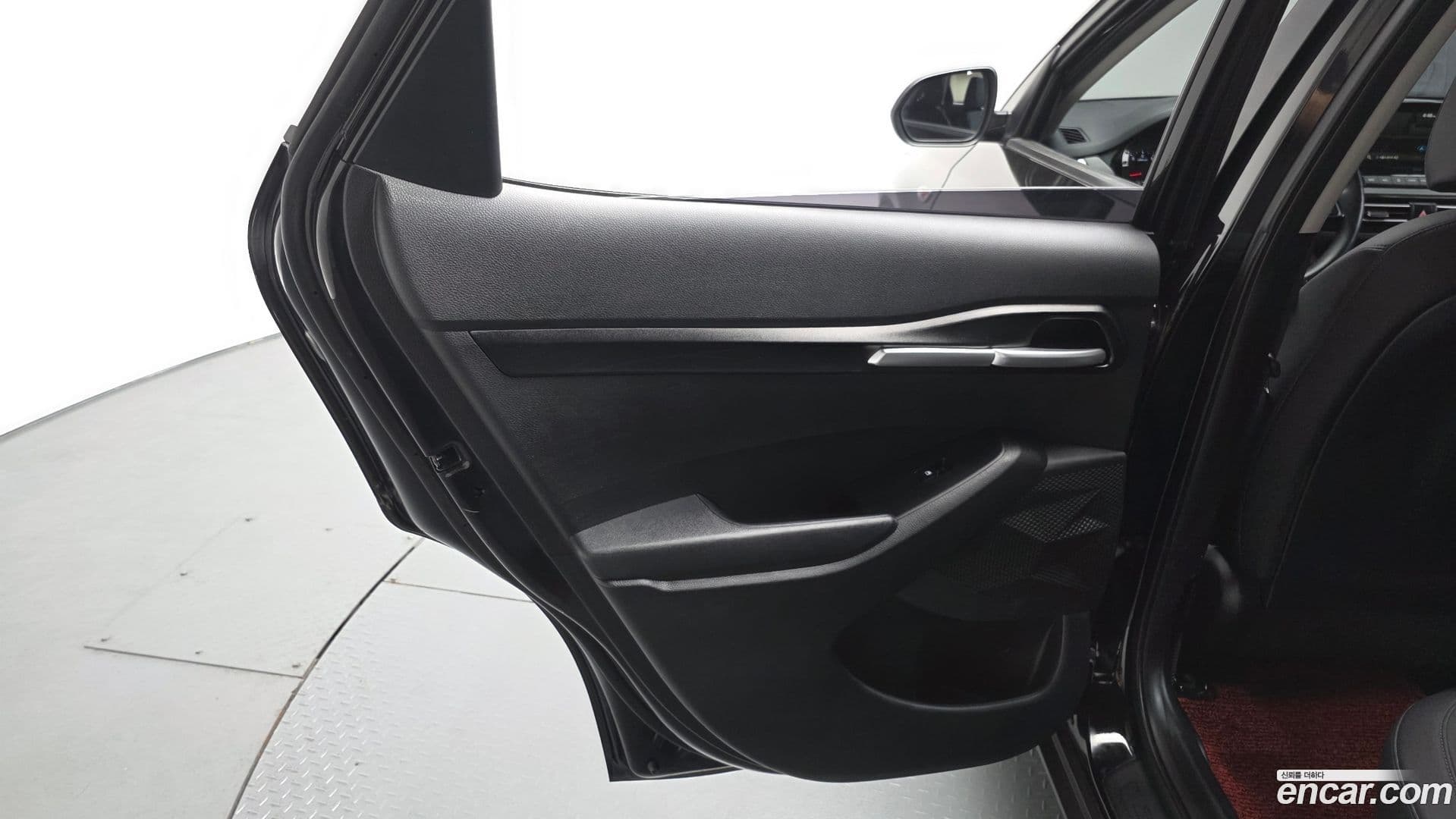 Main__Slider__Photo:Seltos Kia 2021.5-24