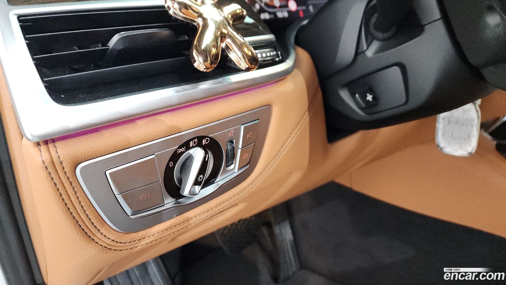 Main__Slider__Photo:7-Series BMW 2022.7-28