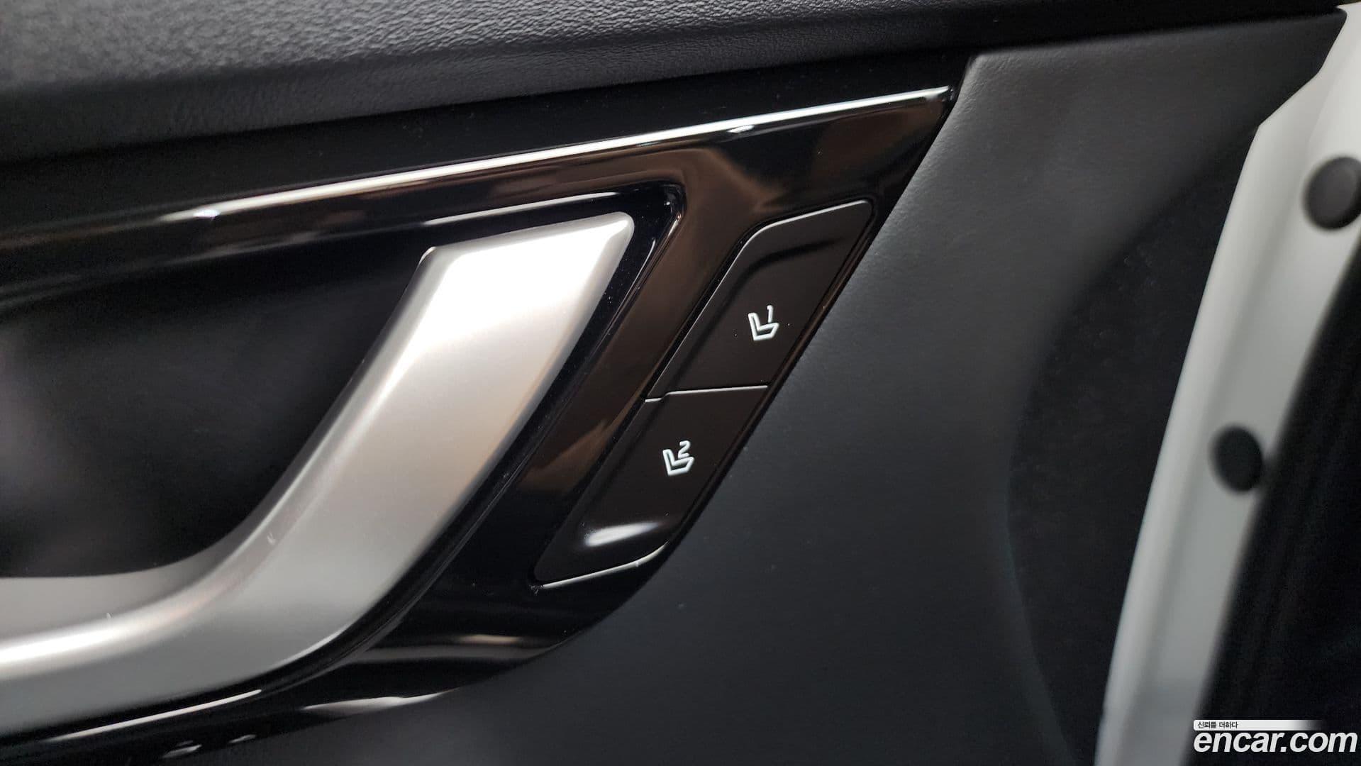 Main__Slider__Photo:EV6 Kia 2022.8-17