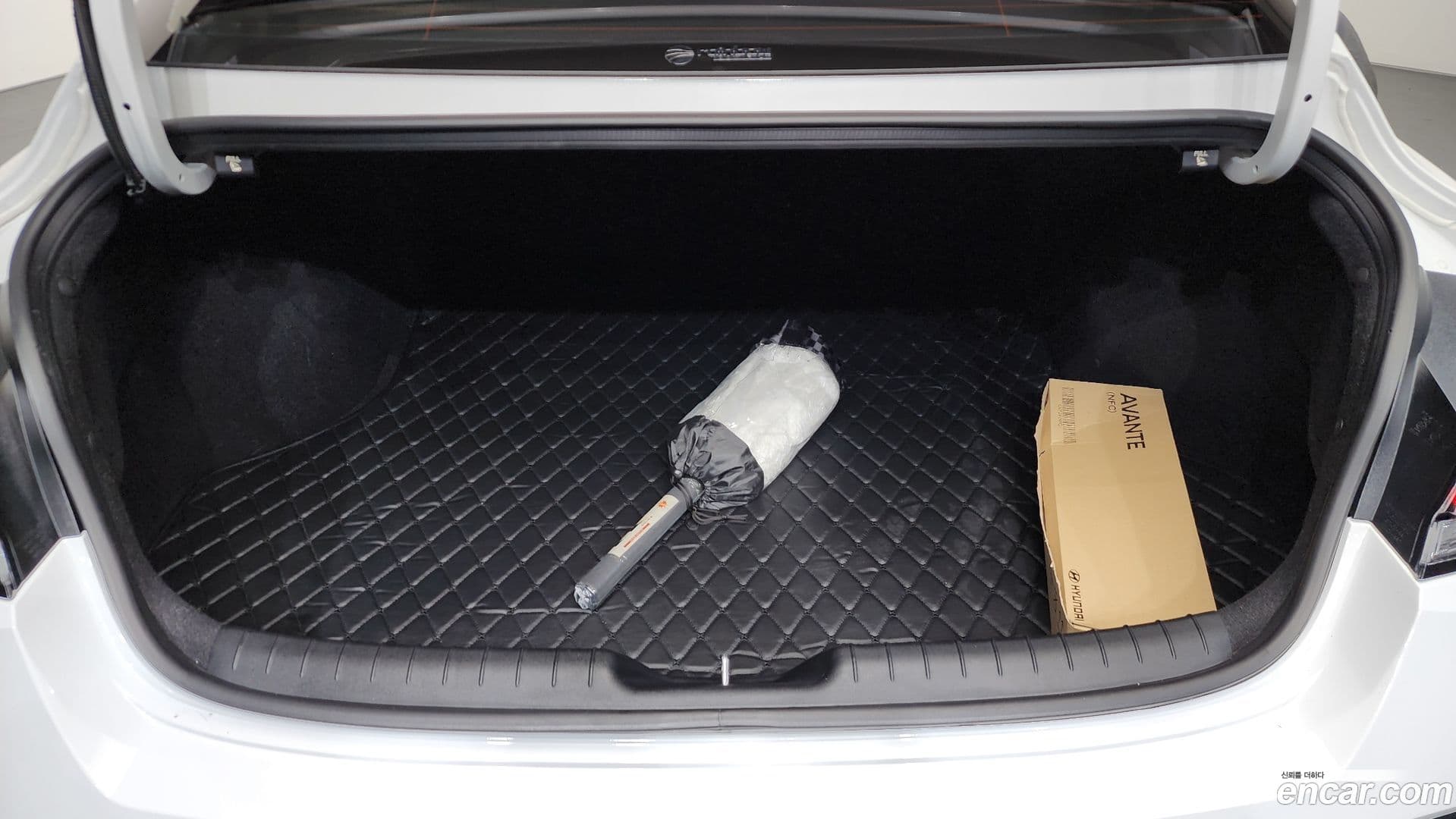 Main__Slider__Photo:AVANTE Hyundai 2024.0-18