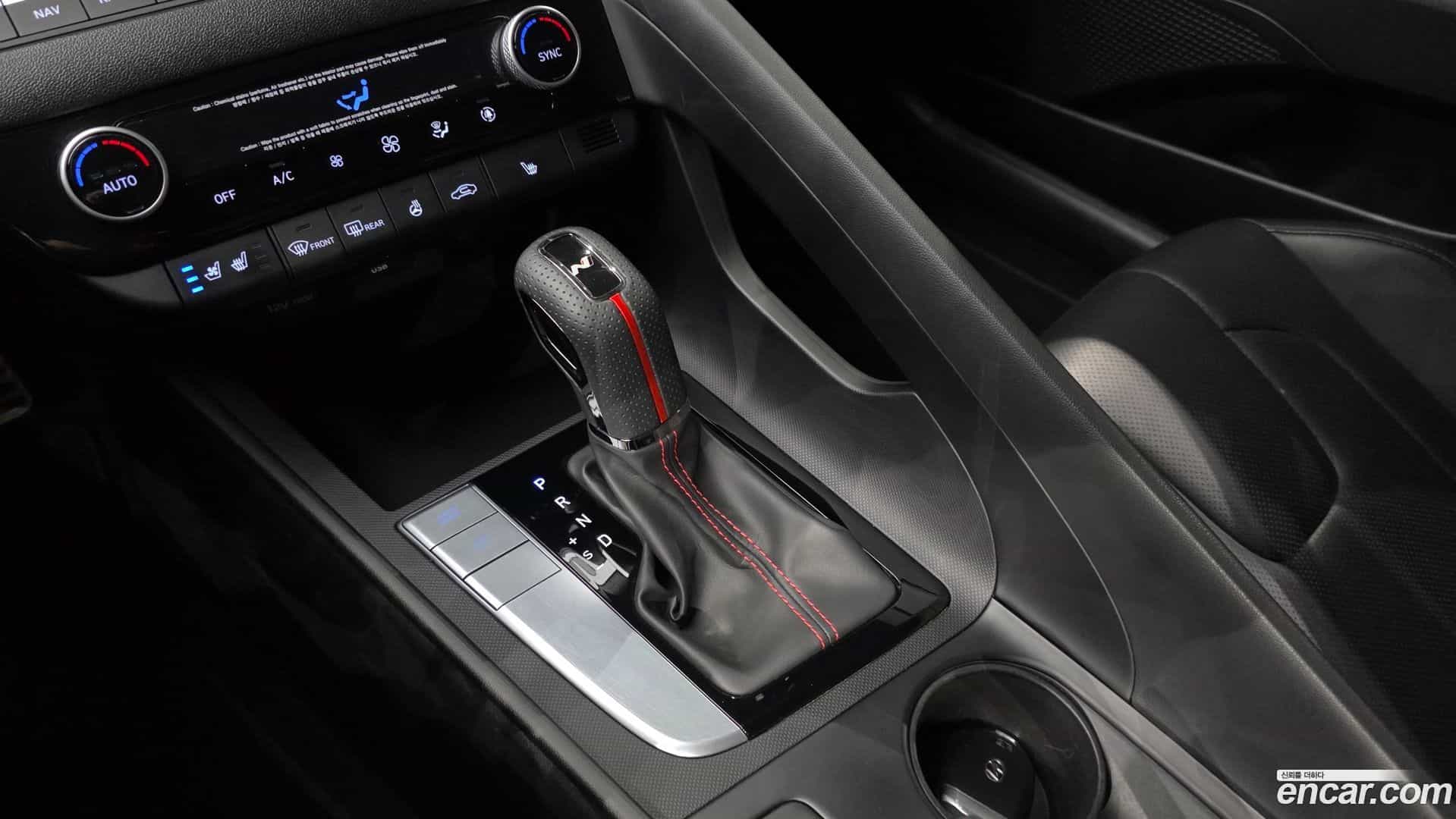 AVANTE Hyundai 2020.4-INNER-009