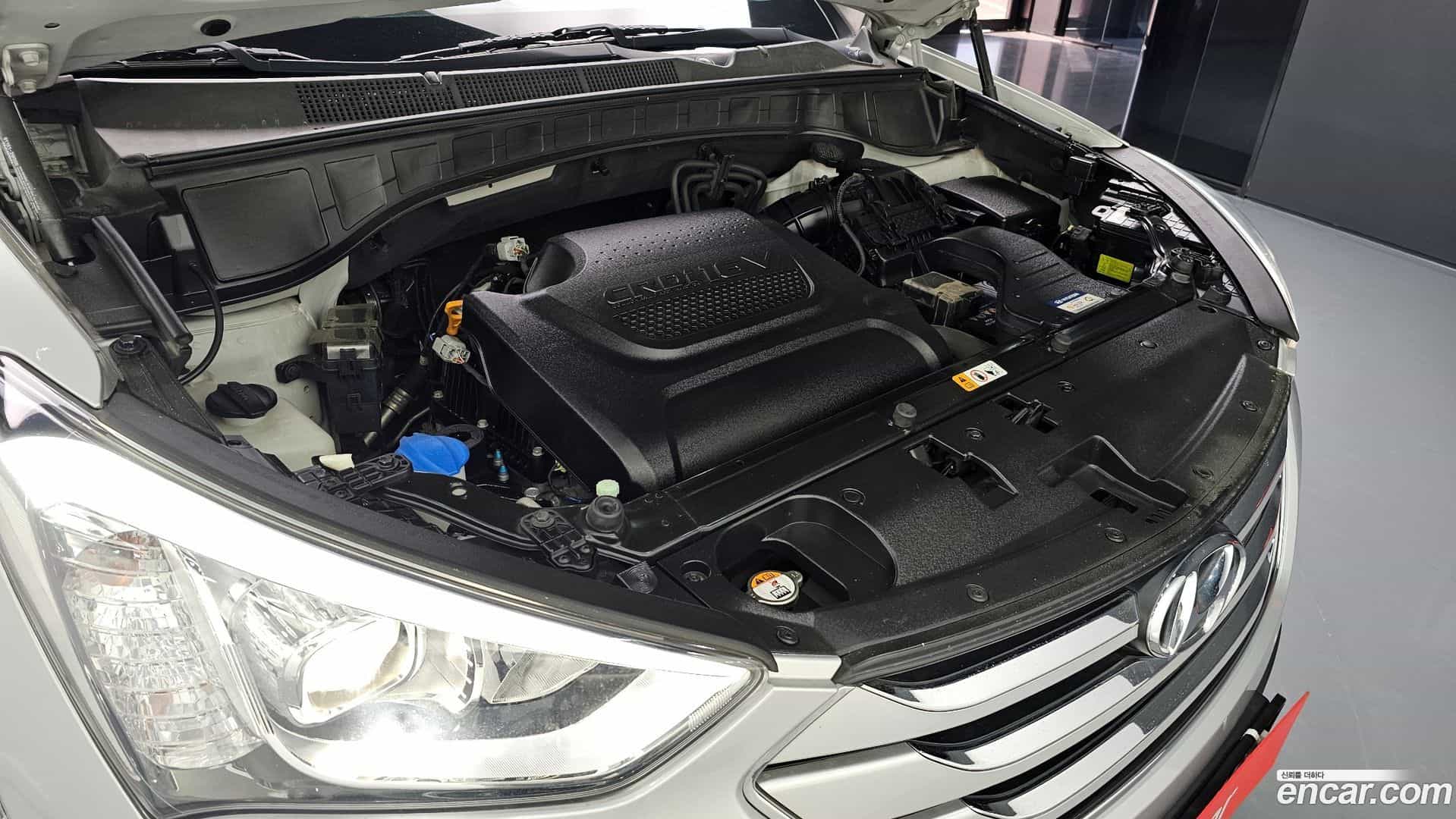 Santafe Hyundai 2015.2-OUTER-006