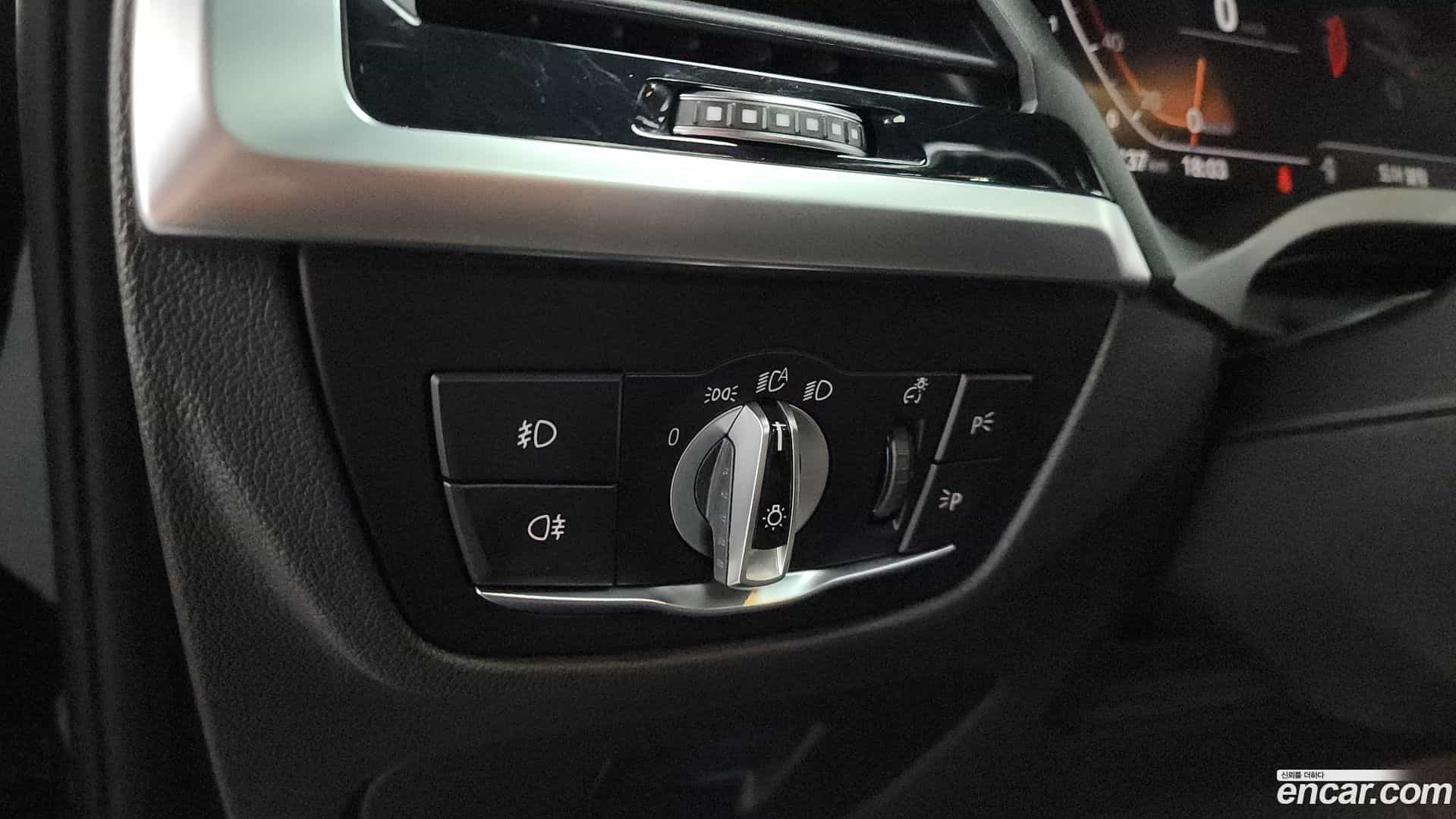X4 BMW 2020.7-OPTION-024