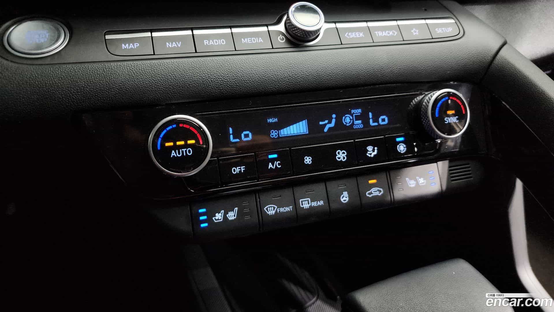 AVANTE Hyundai 2024.10-OPTION-044