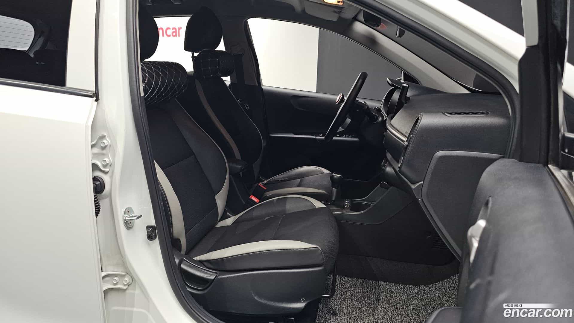 morning Kia 2022.0-INNER-010
