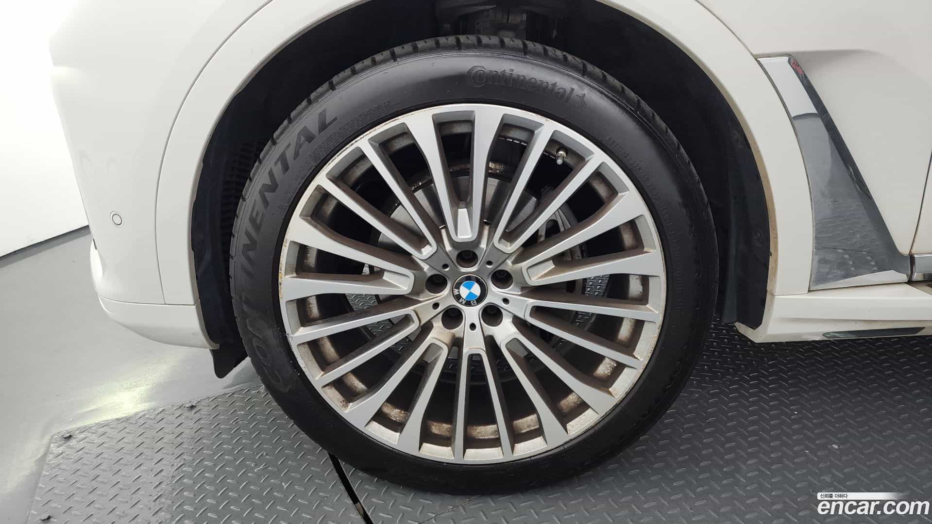 X7 BMW 2021.5-OUTER-005