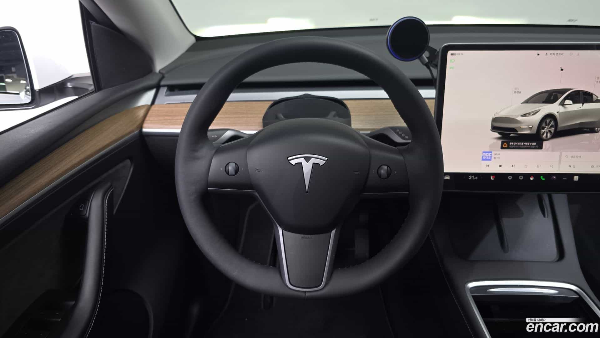 Model Y Tesla 2024.2-OPTION-017