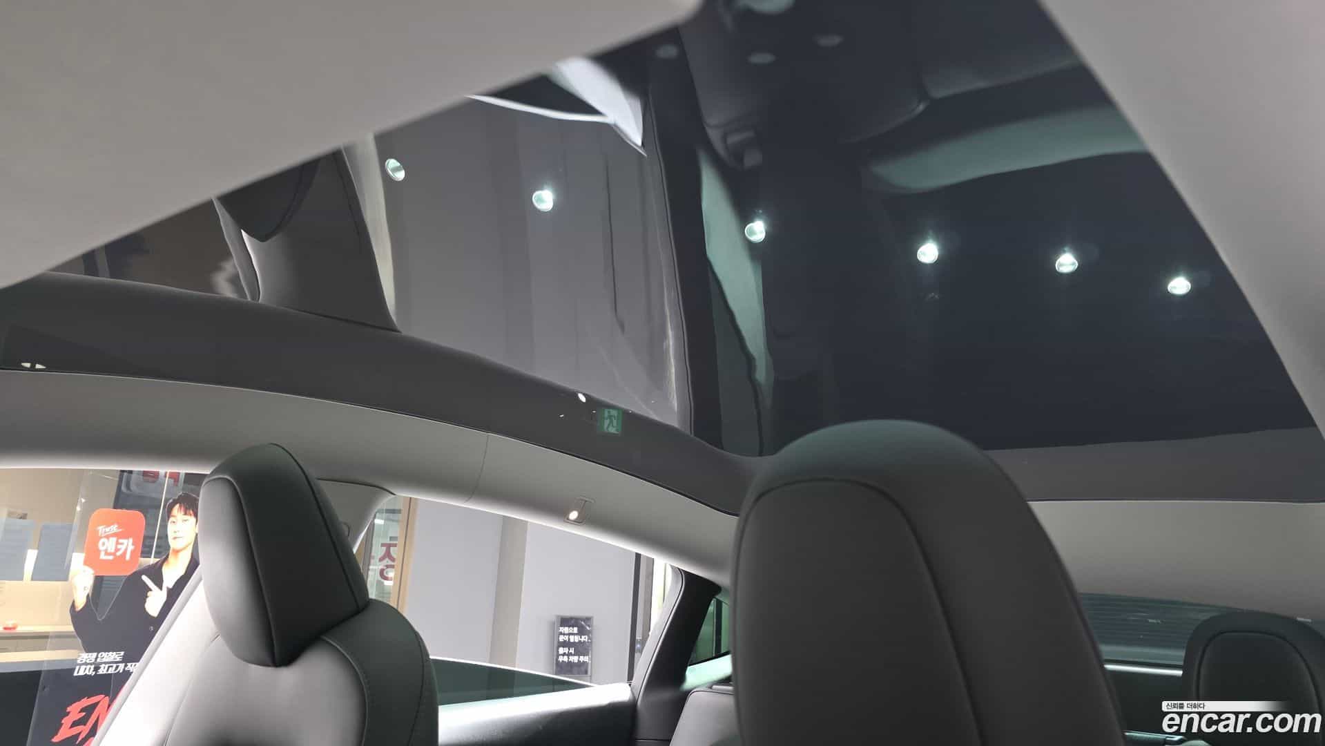 Model Y Tesla 2024.2-OPTION-040