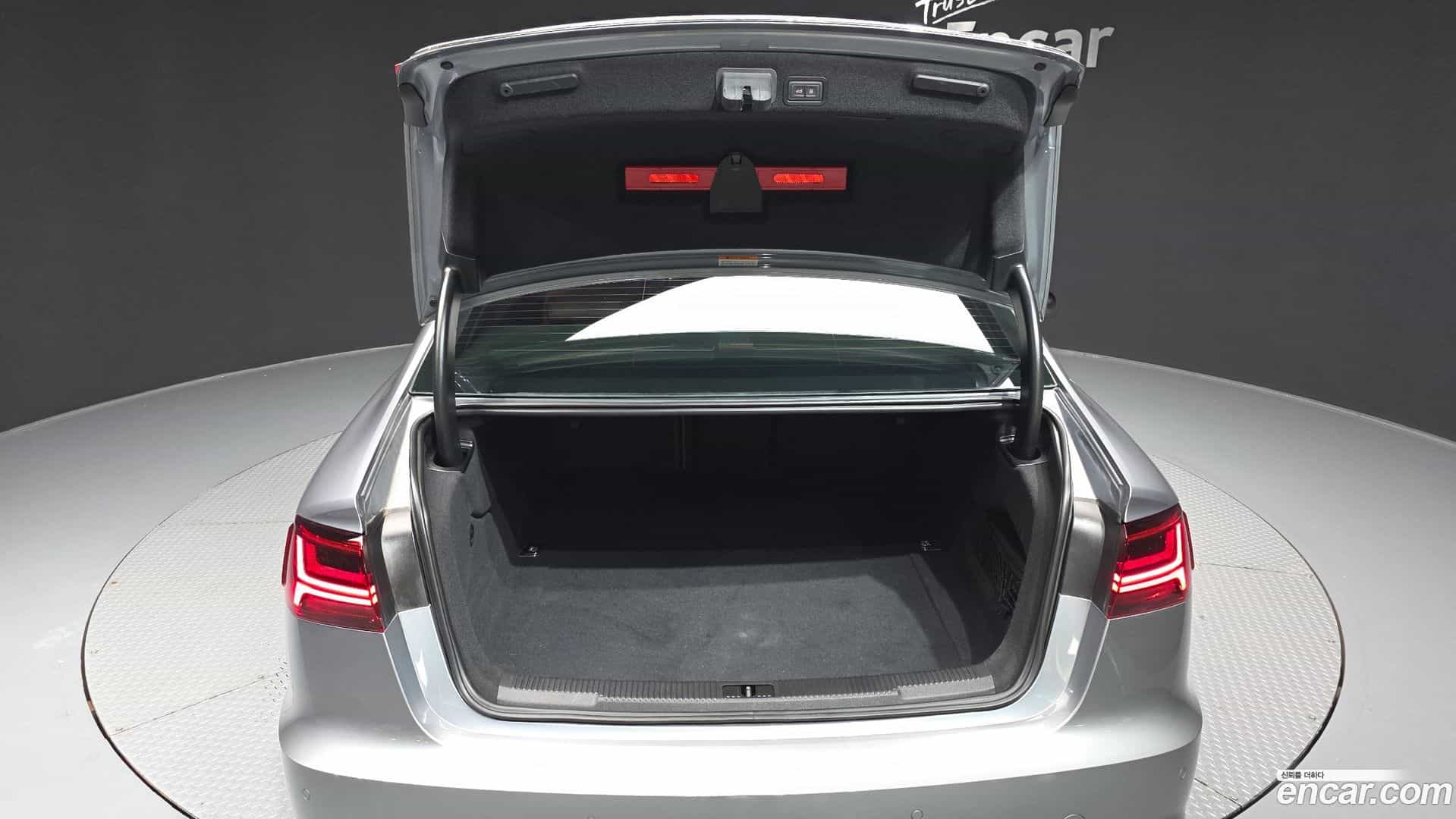 A6 Audi 2018.11-OPTION-024