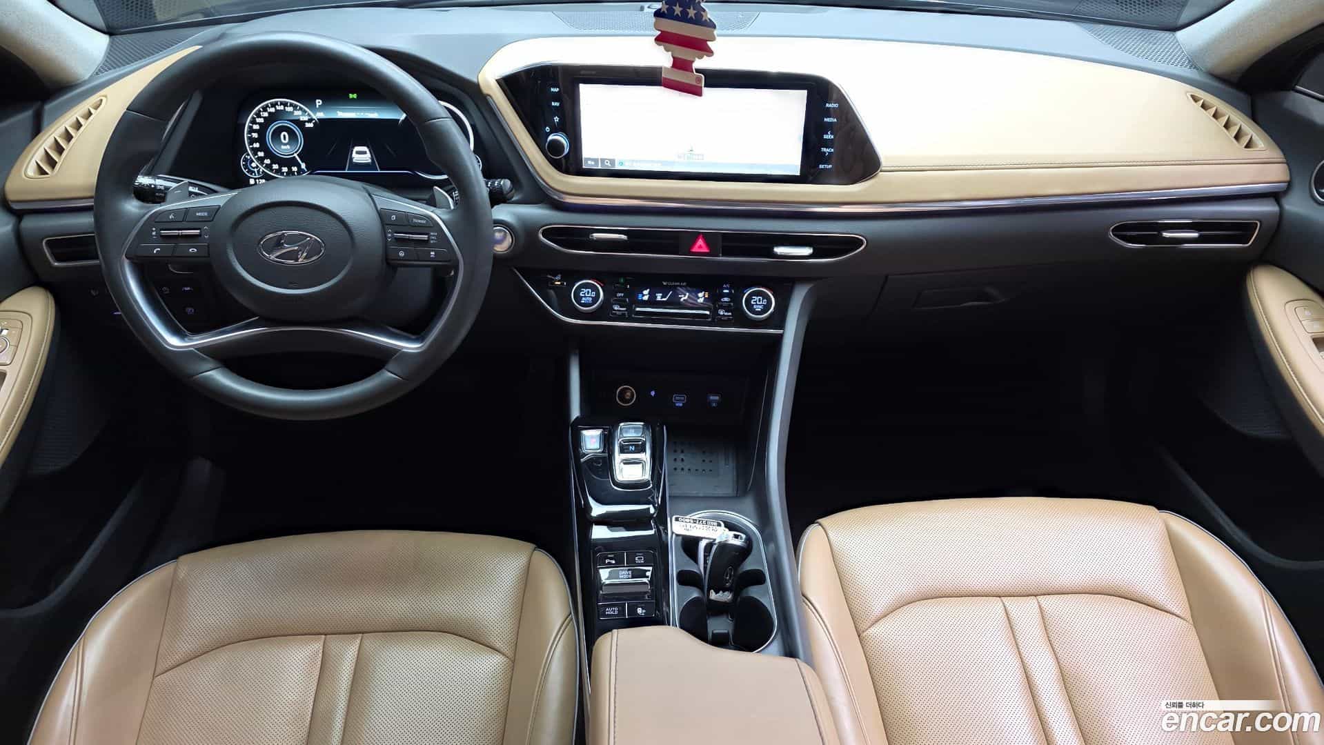 Sonata Hyundai 2019.2-INNER-007
