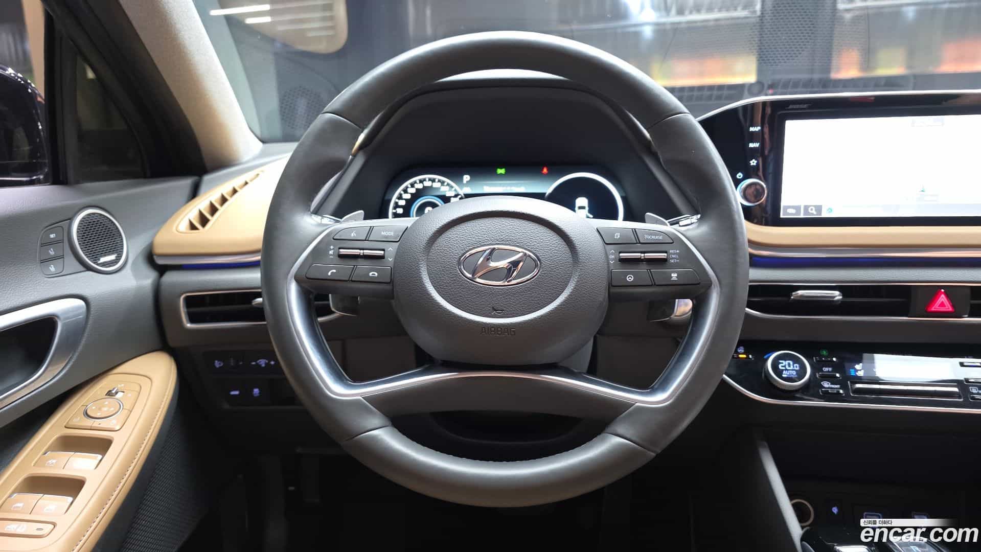 Sonata Hyundai 2019.2-OPTION-017