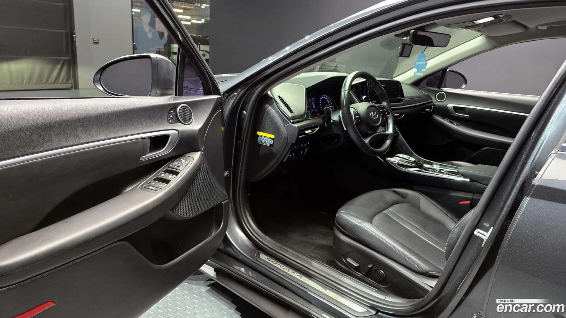 Sonata Hyundai 2019.3-INNER-010