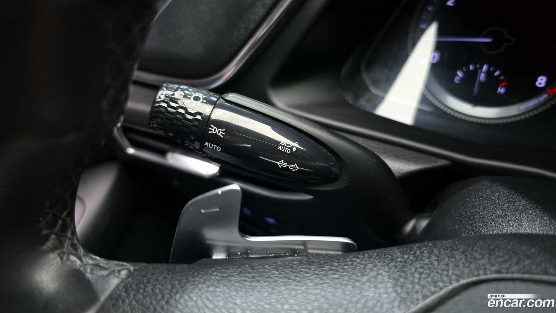 Sonata Hyundai 2019.3-OPTION-041