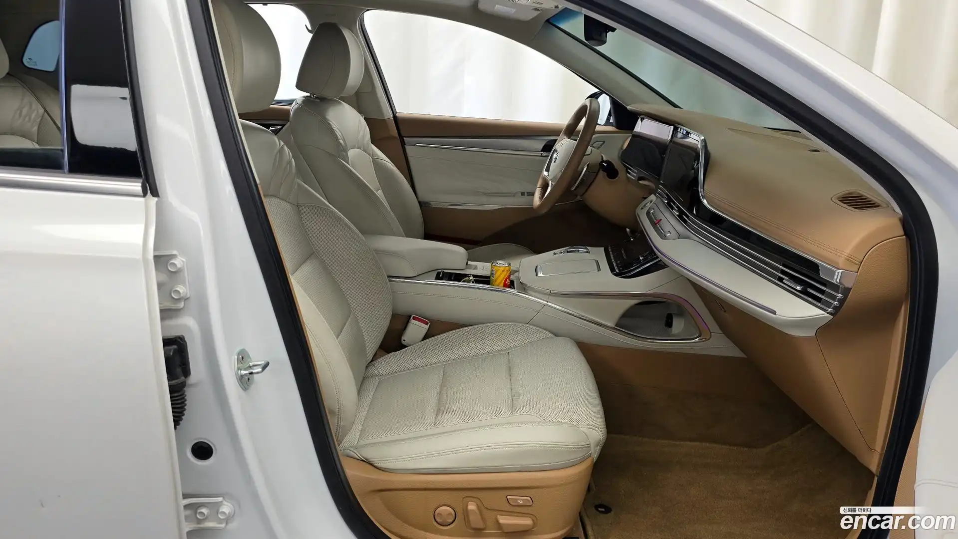 Grandeur Hyundai 2020.1-OPTION-015