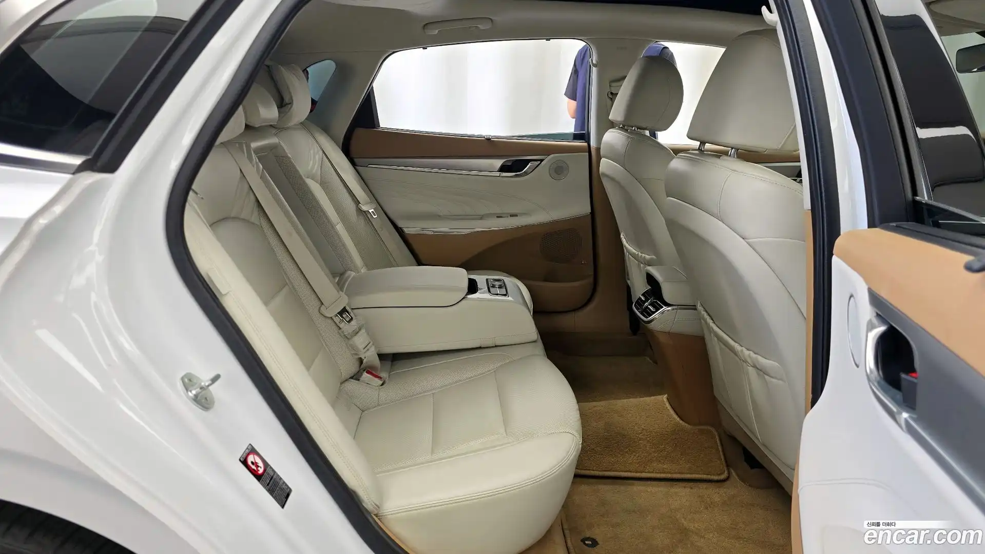 Grandeur Hyundai 2020.1-OPTION-016