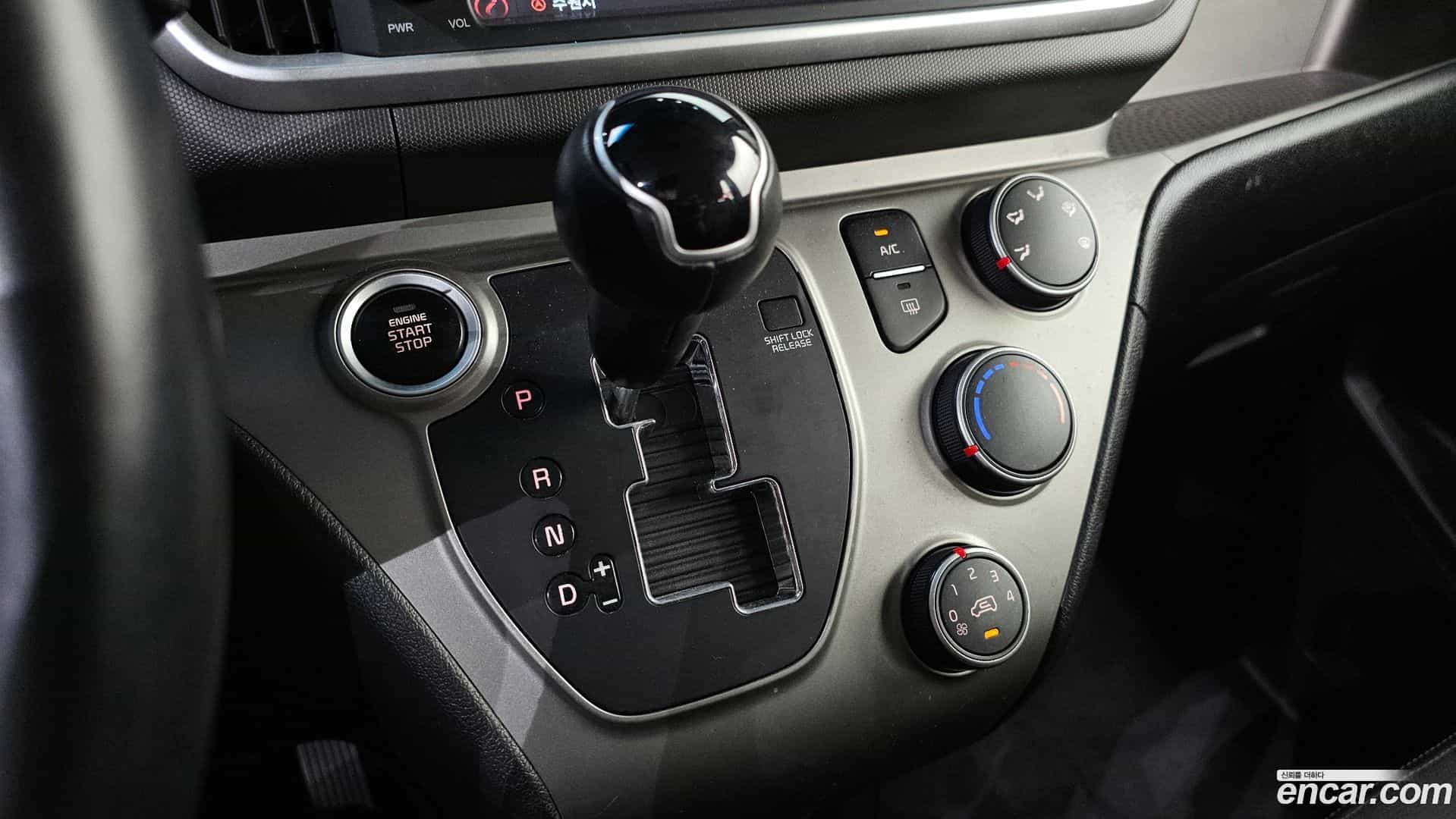 RAY Kia 2021.10-INNER-009