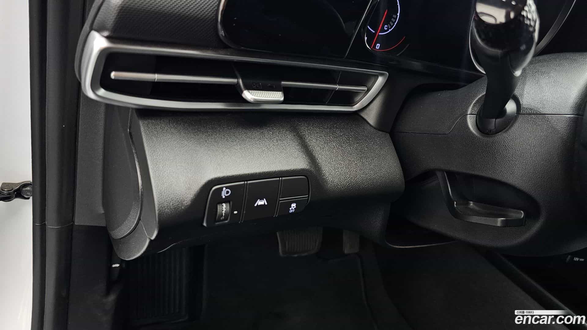 AVANTE Hyundai 2020.8-OPTION-022