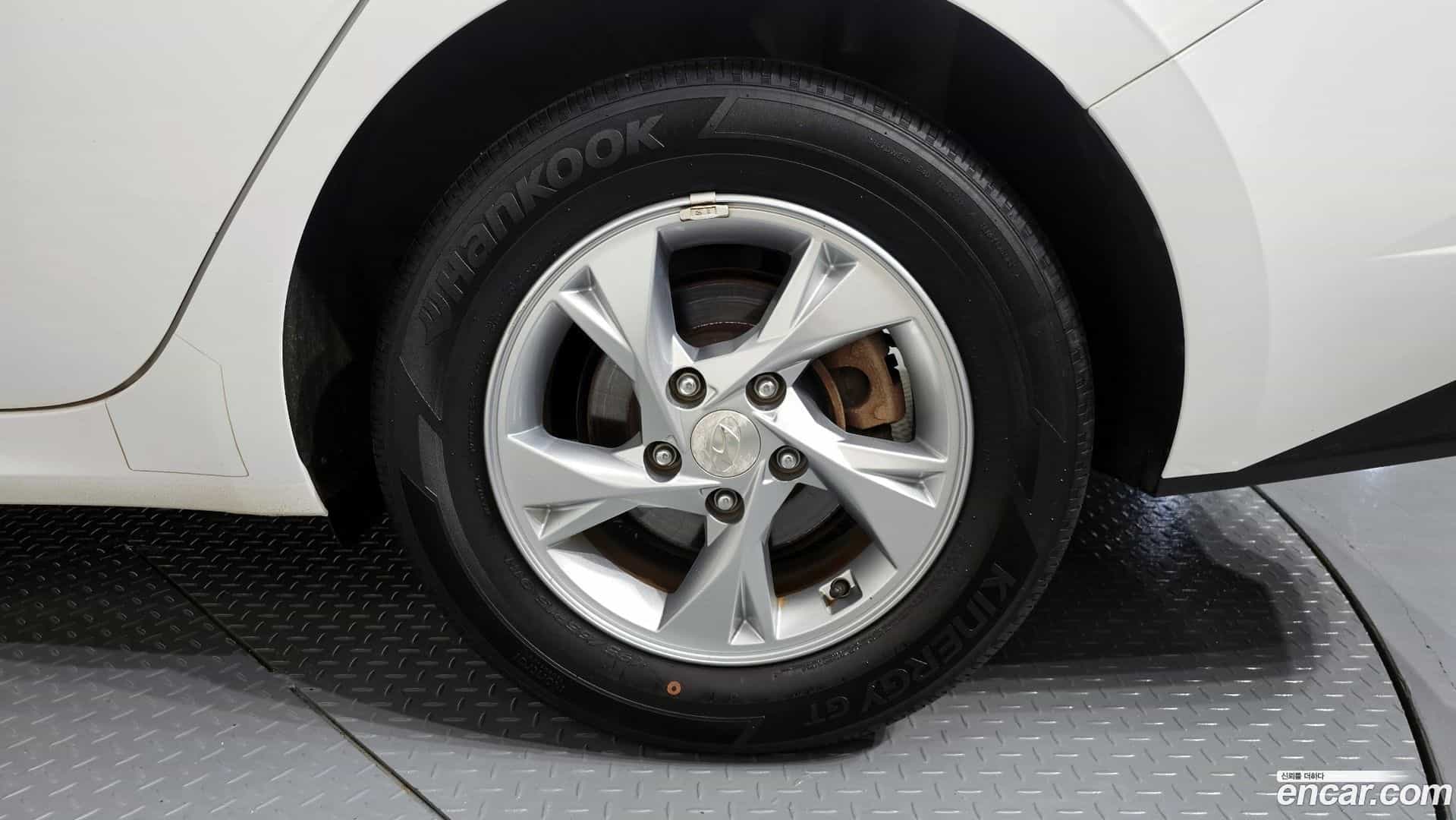 AVANTE Hyundai 2020.8-OUTER-031