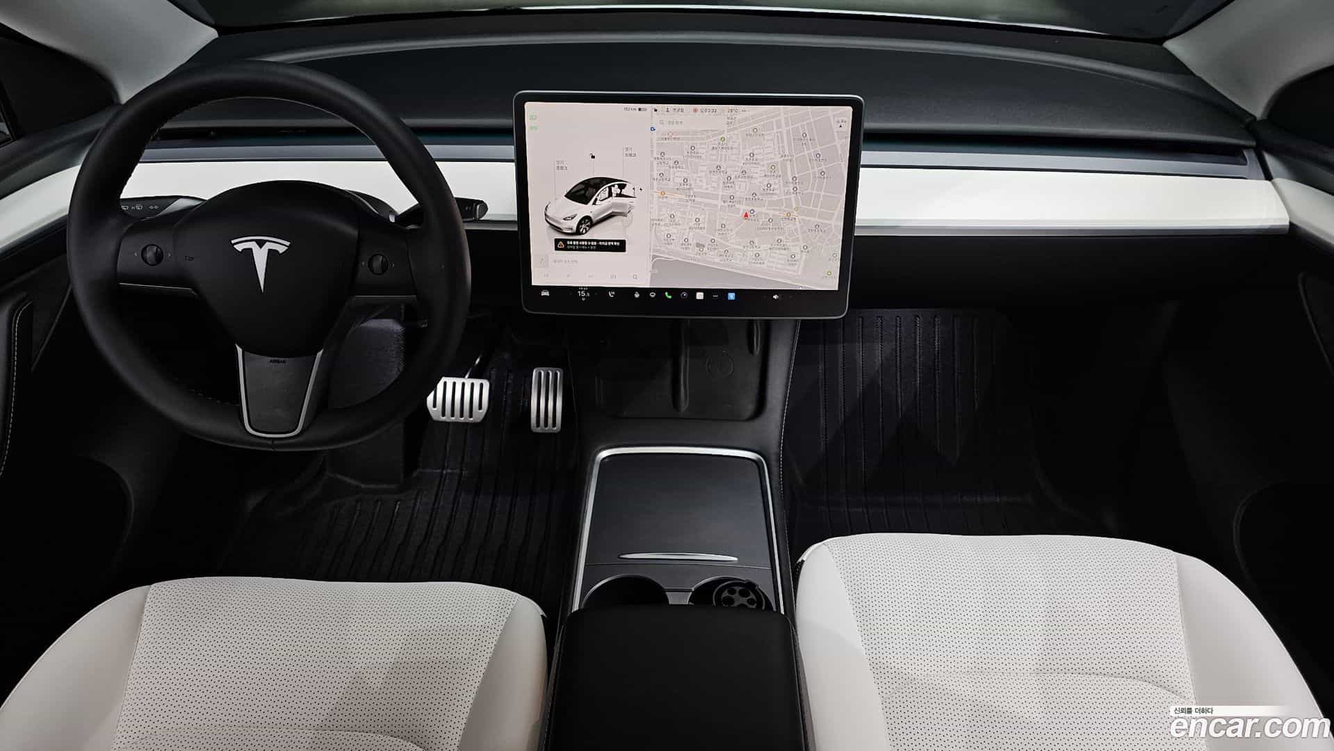 Model Y Tesla 2024.2-INNER-007