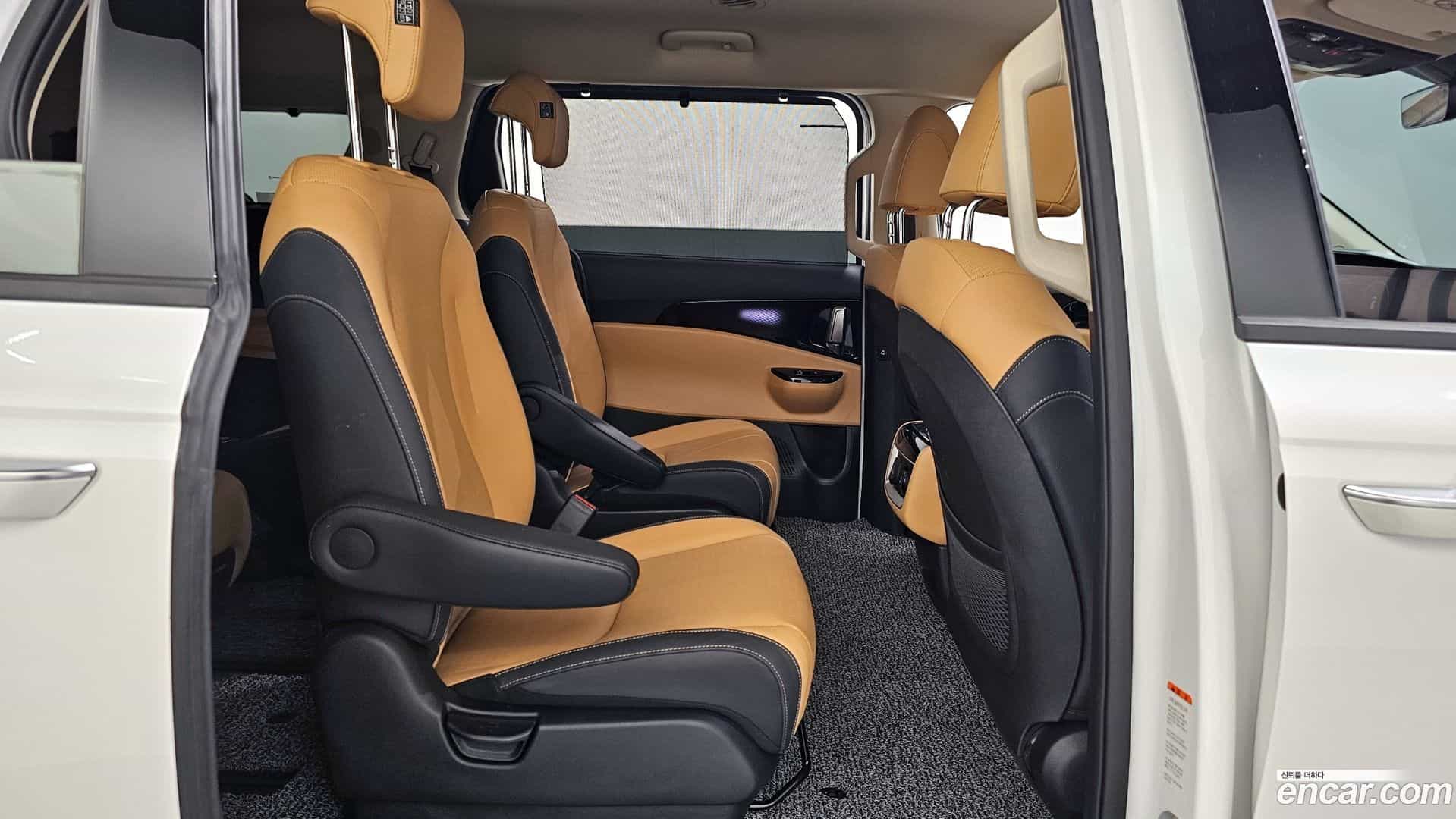 Canival Kia 2023.0-OPTION-016