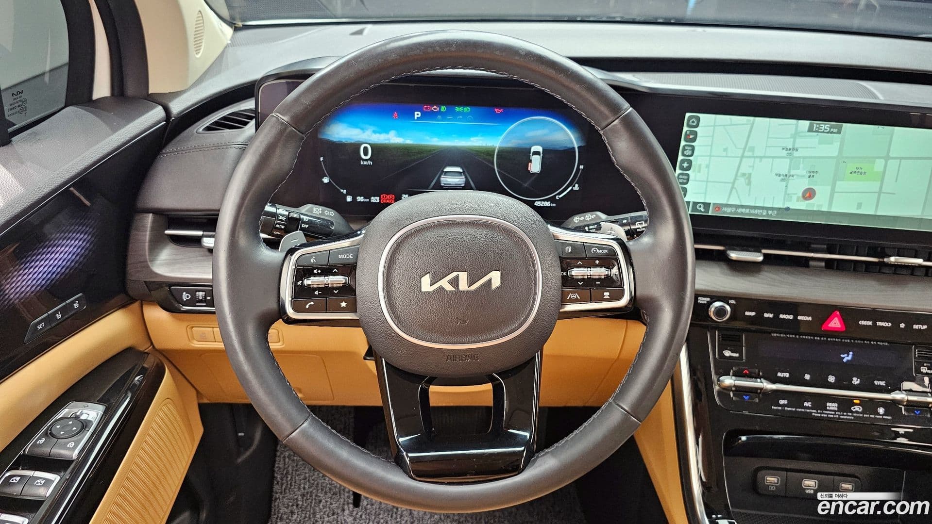 Main__Slider__Photo:Canival Kia 2023.0-13