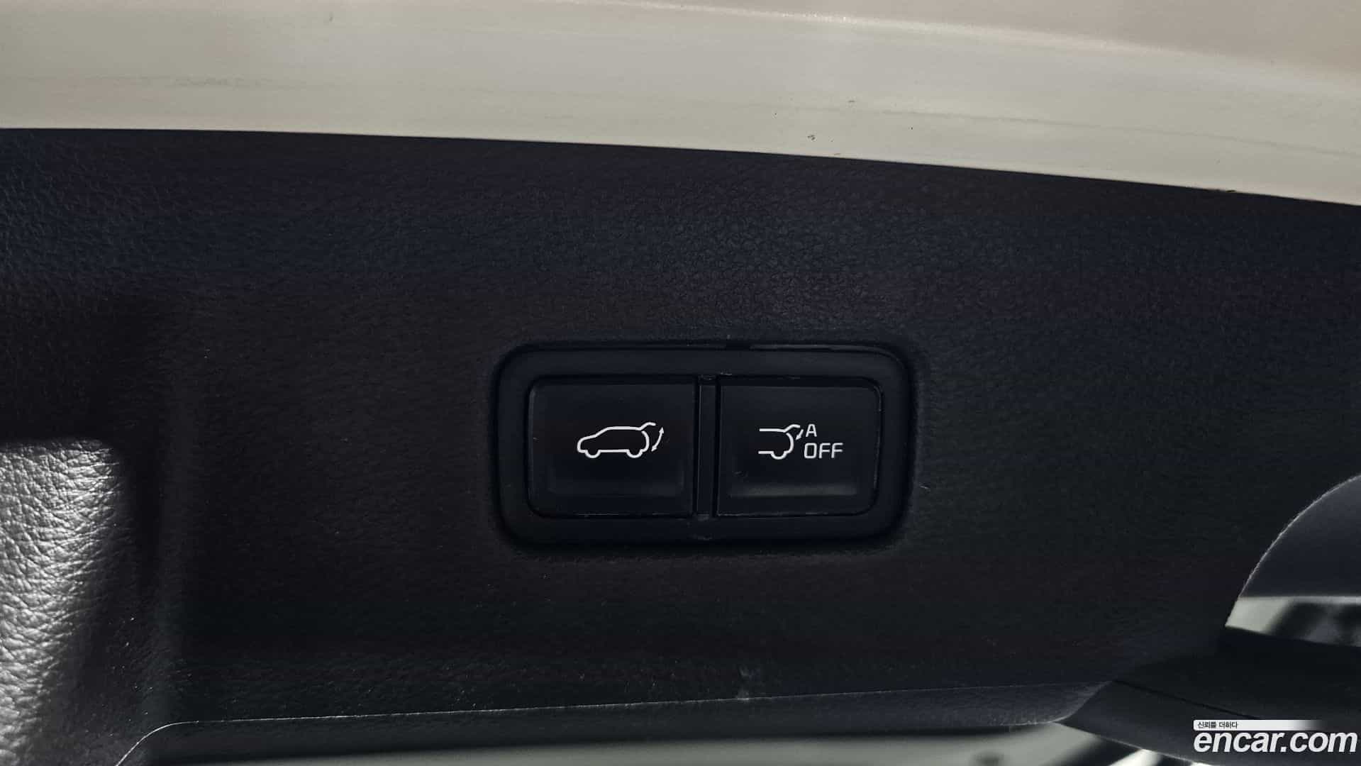 Canival Kia 2023.0-OPTION-024