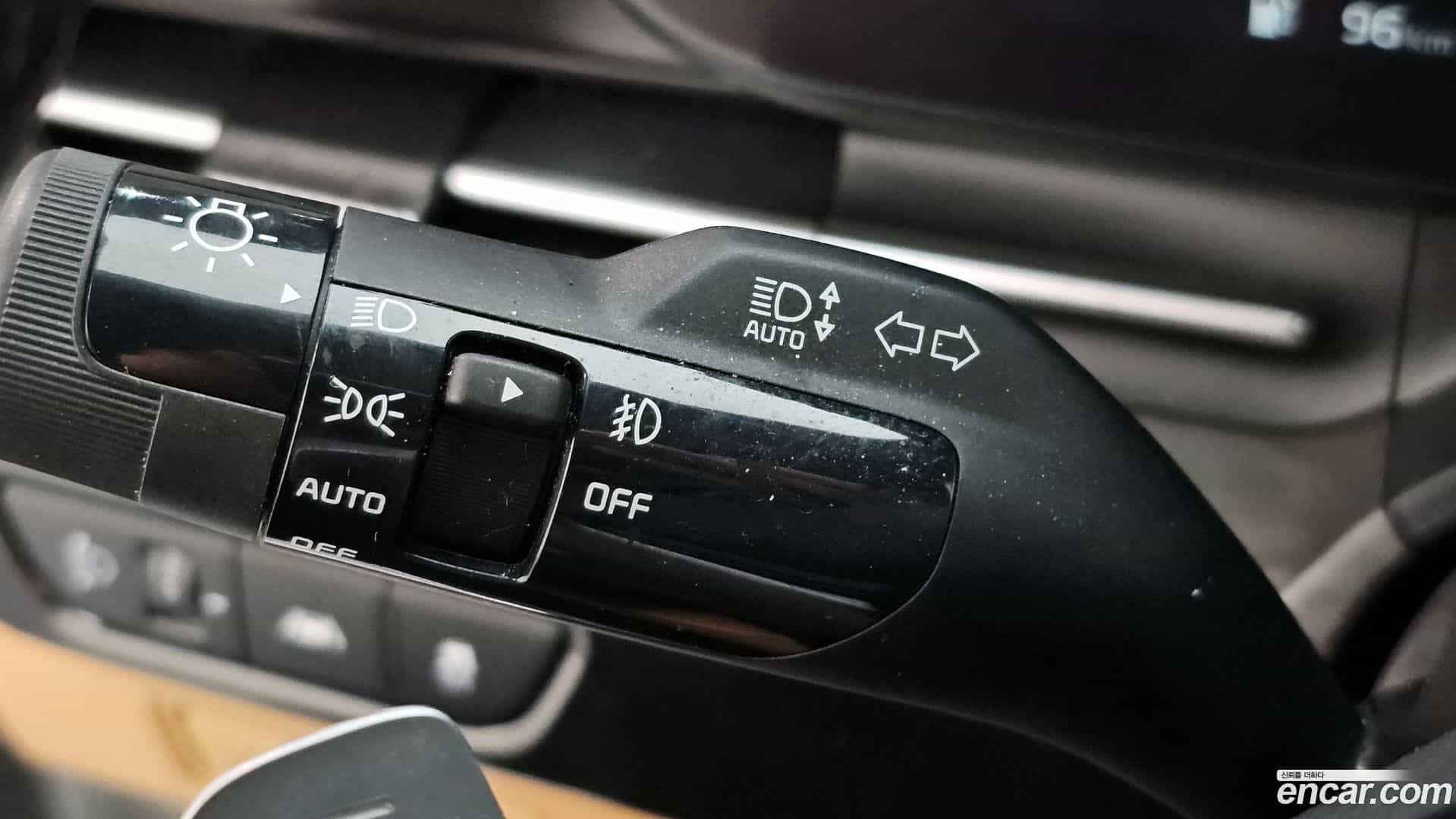 Canival Kia 2023.0-OPTION-043