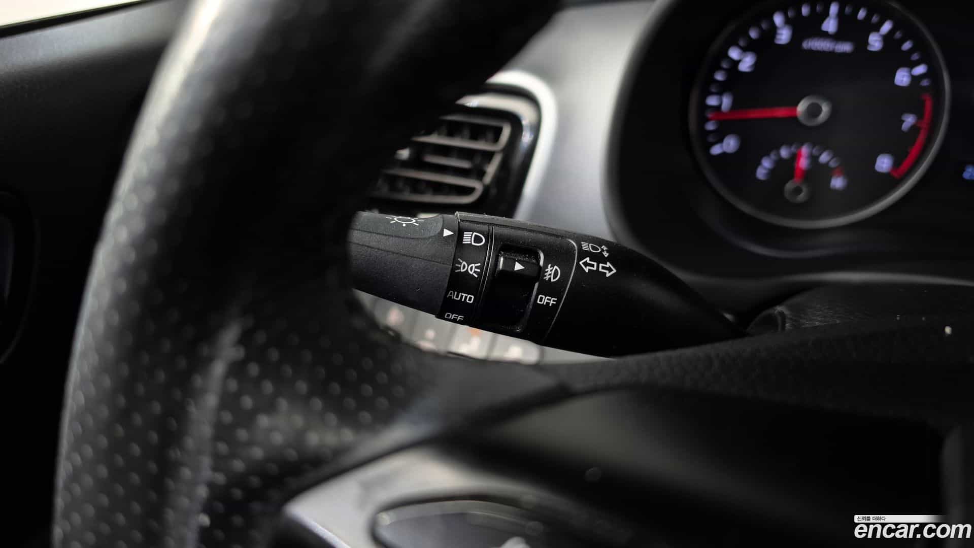 Stonic Kia 2018.2-OPTION-043