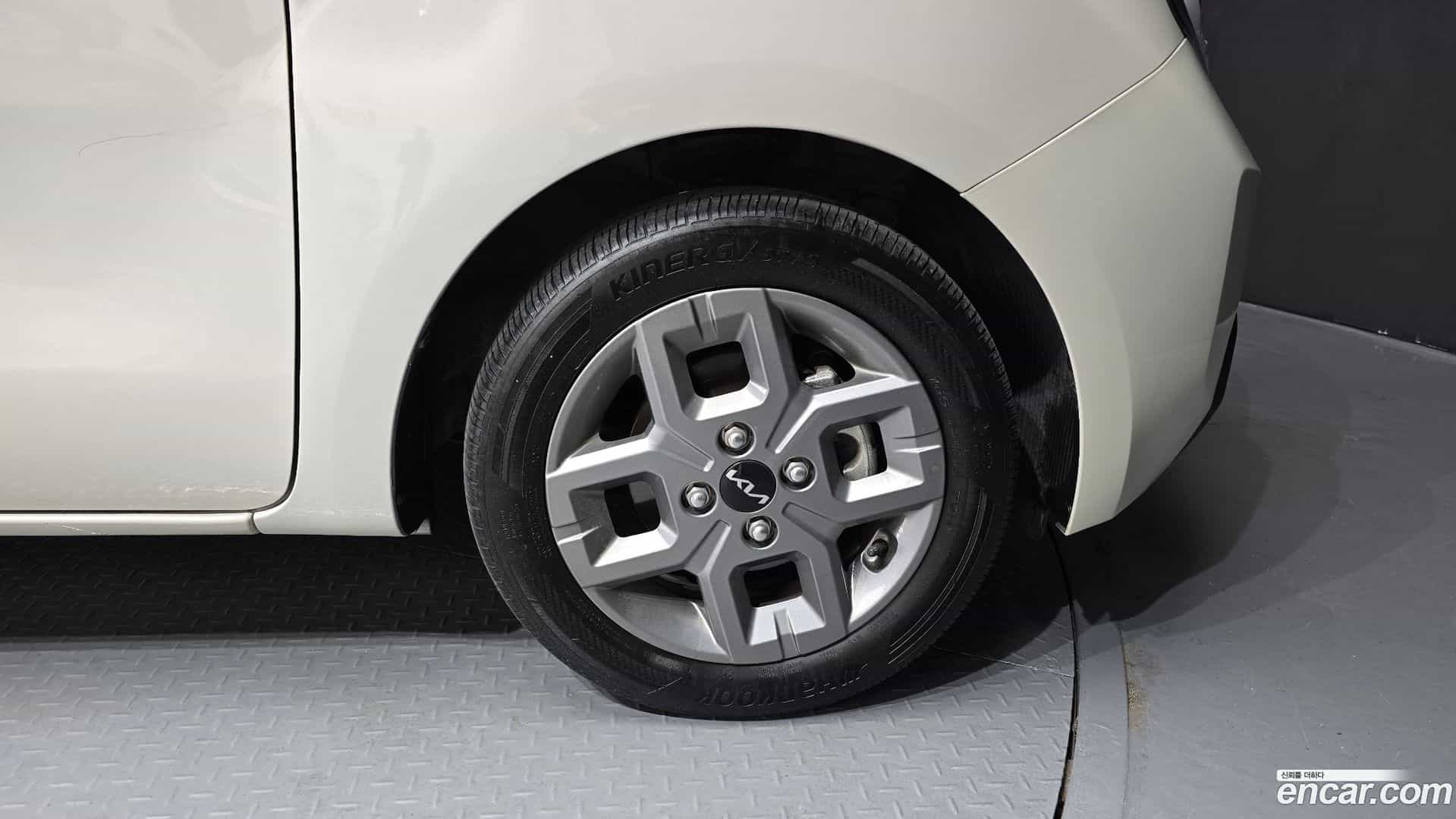 RAY Kia 2023.1-OUTER-031