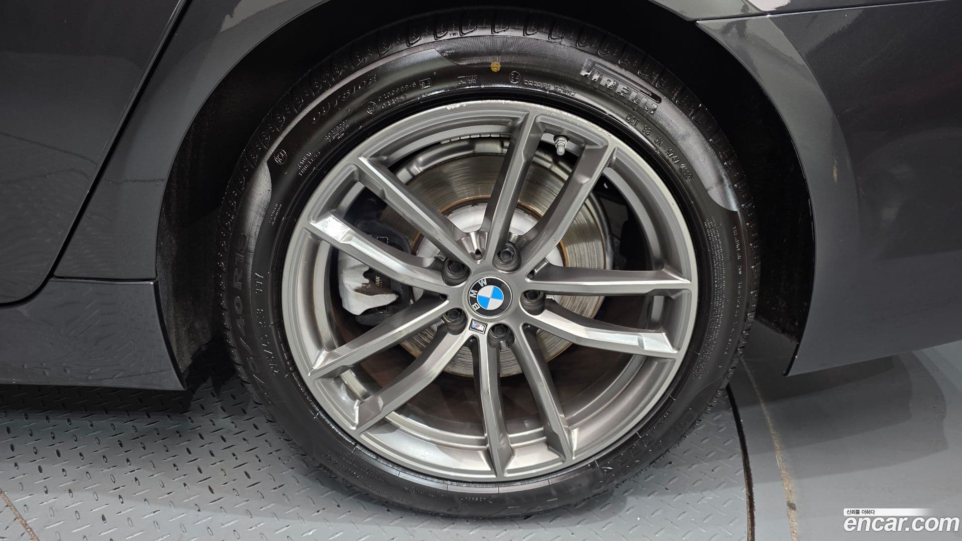 Main__Slider__Photo:5-Series BMW 2020.4-20