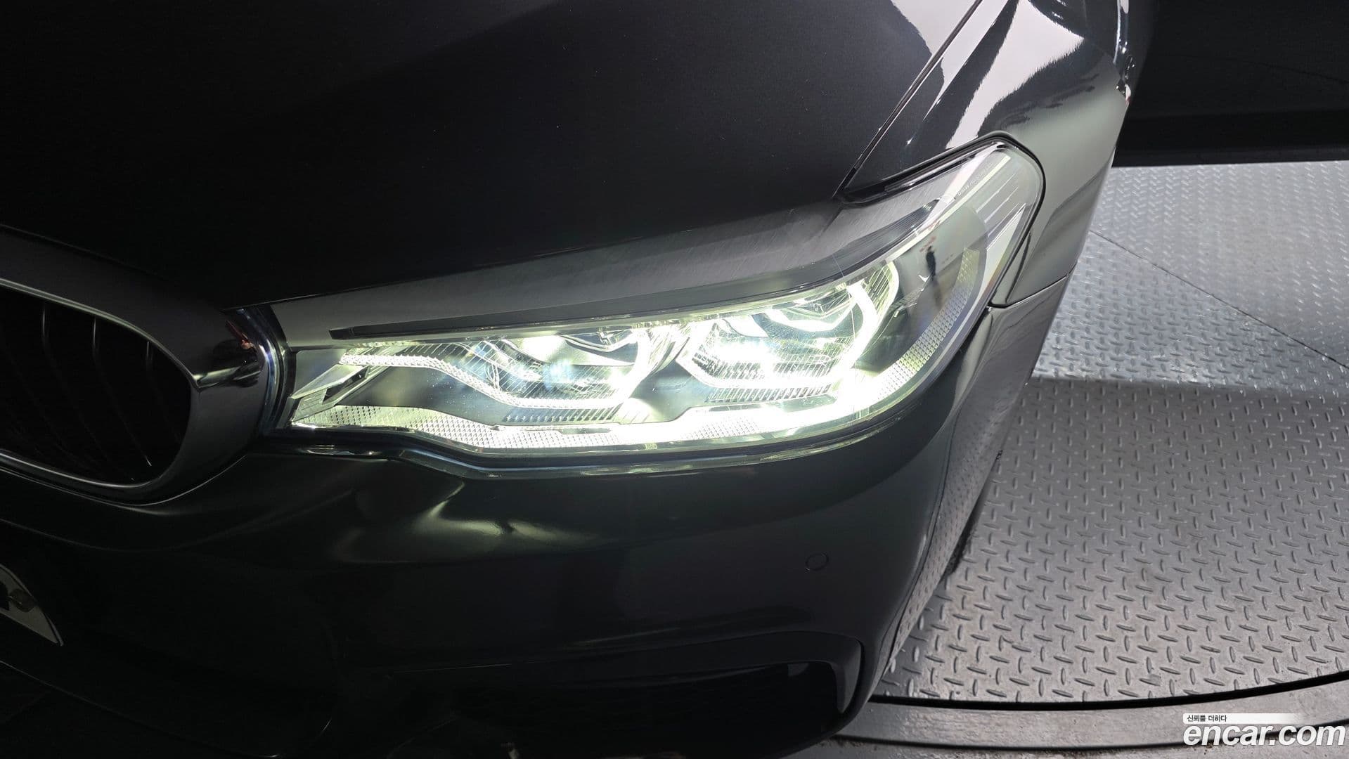 Main__Slider__Photo:5-Series BMW 2020.4-21